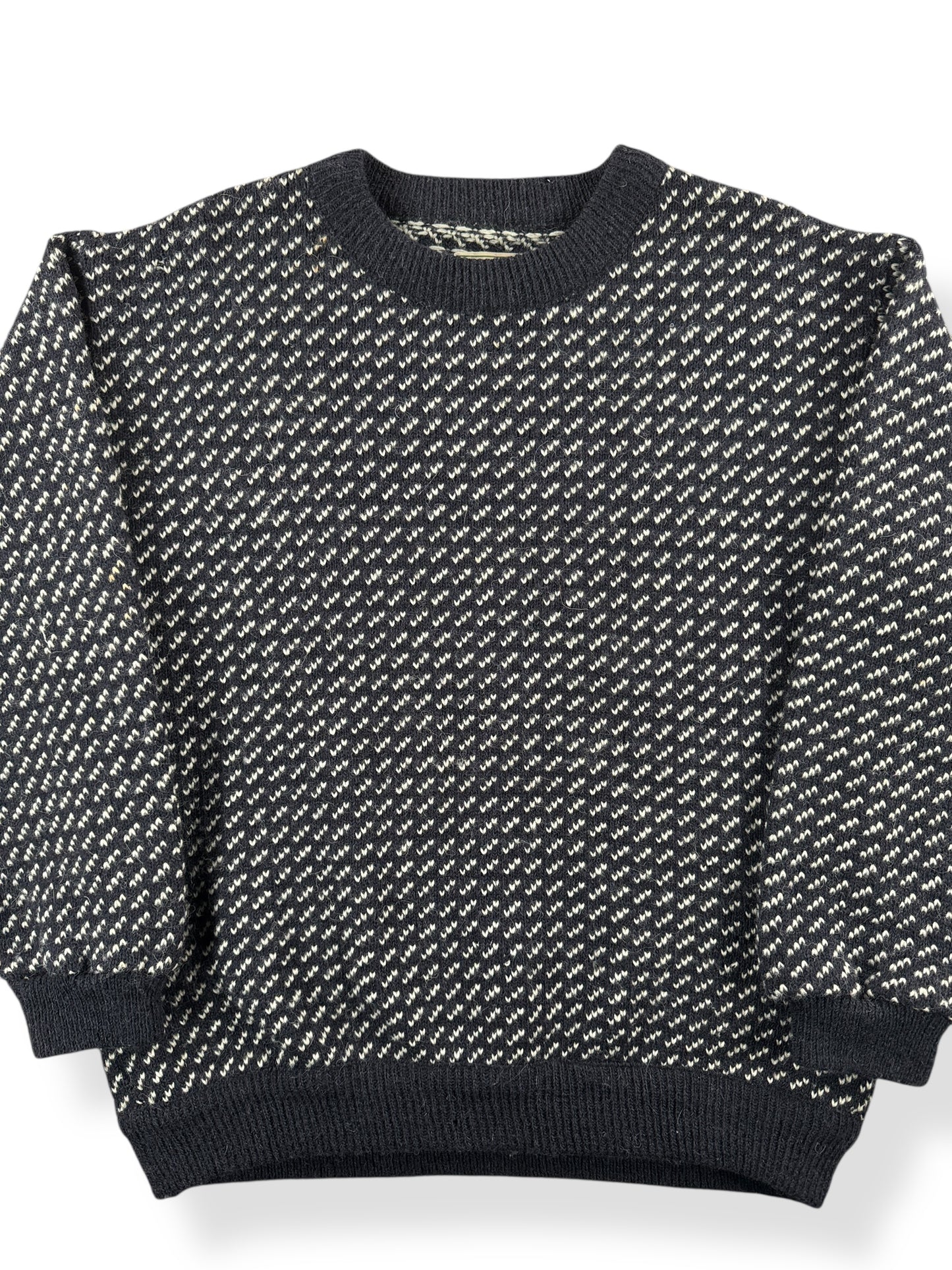 Front Close Up of Vintage Navy White L.L. Bean Nordic Birdseye Sweater SZ L