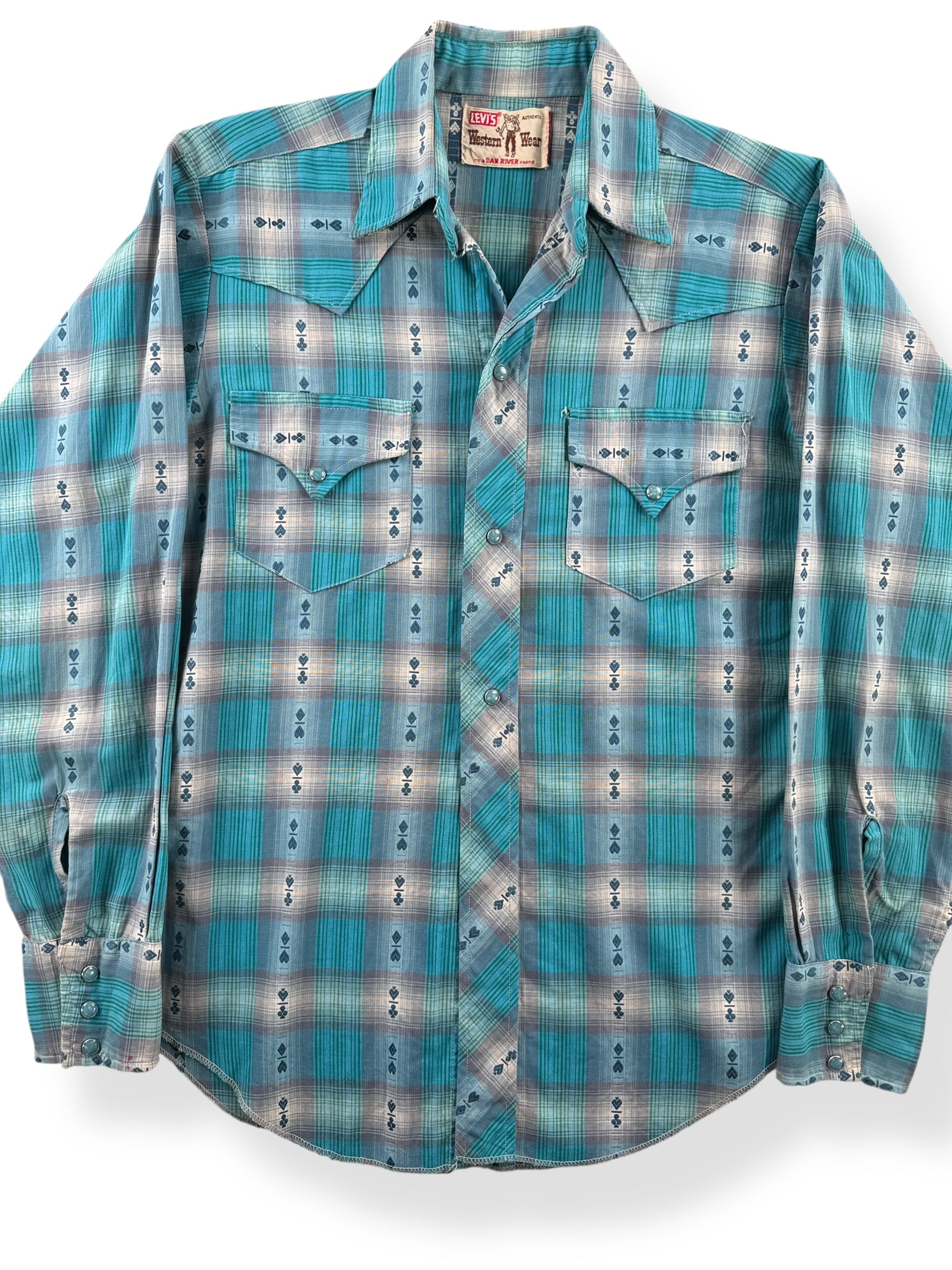 Front Close Up of Vintage Dan River Levis Western Wear Pearlsnap SZ XS