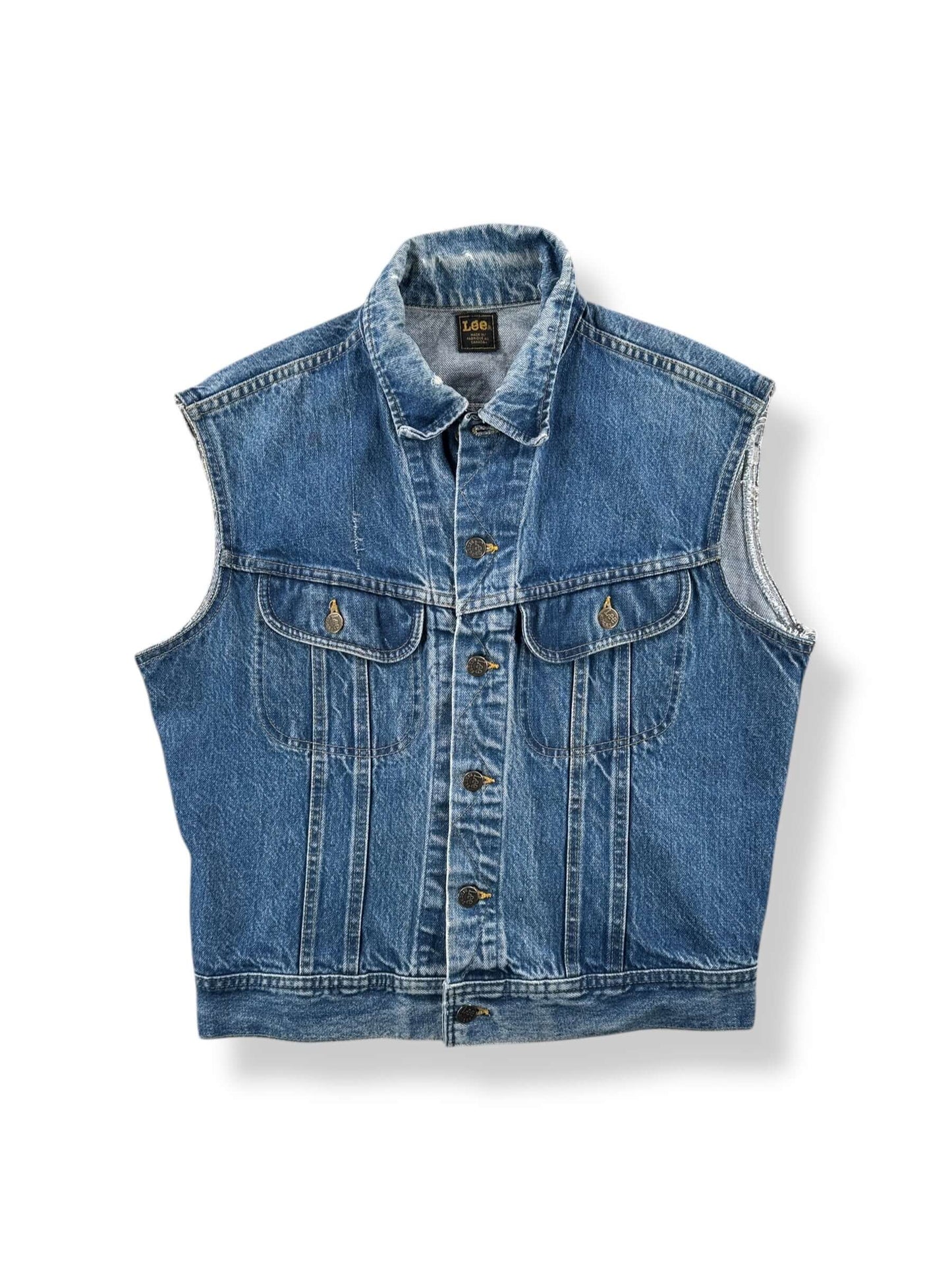 Front of Vintage Canadian Made Lee Vest SZ M