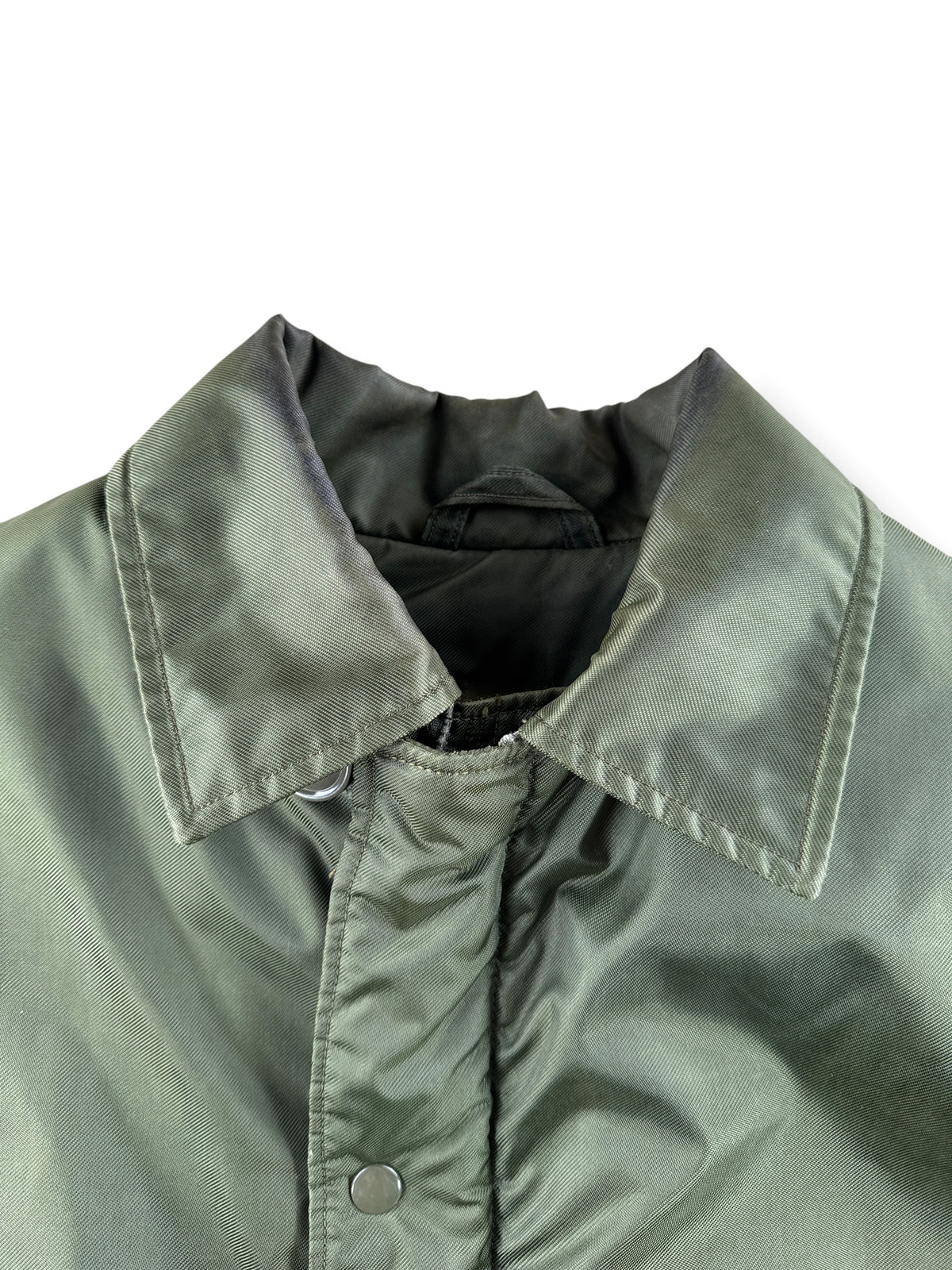 Collar on Vintage 70’s US Navy Extreme Cold Weather Jacket SZ L