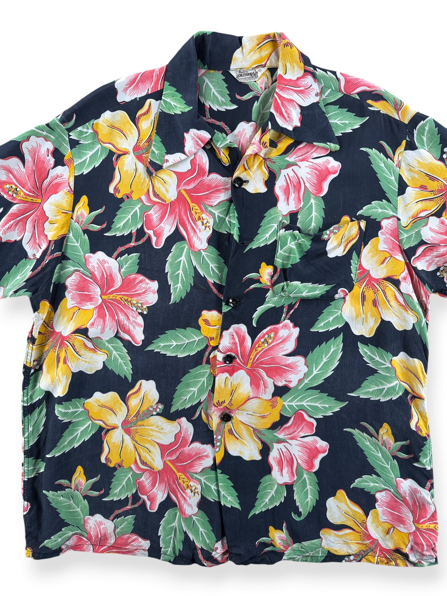 Front Close Up of Vintage Black Made in California Floral Rayon Aloha Shirt SZ L (Fits M)