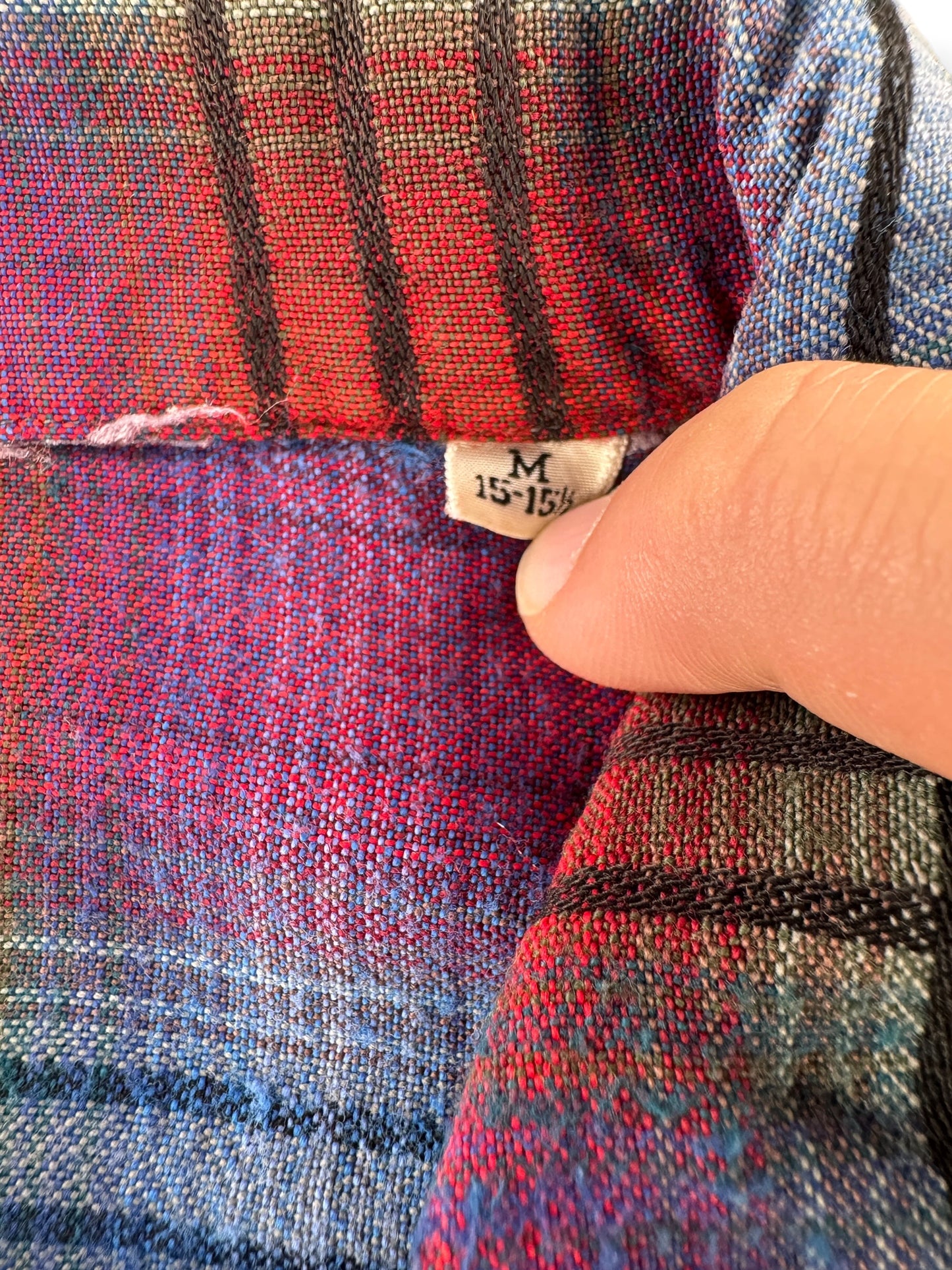 Tag on Vintage Loop Collar Shirt SZ M (Fits S) - AS IS
