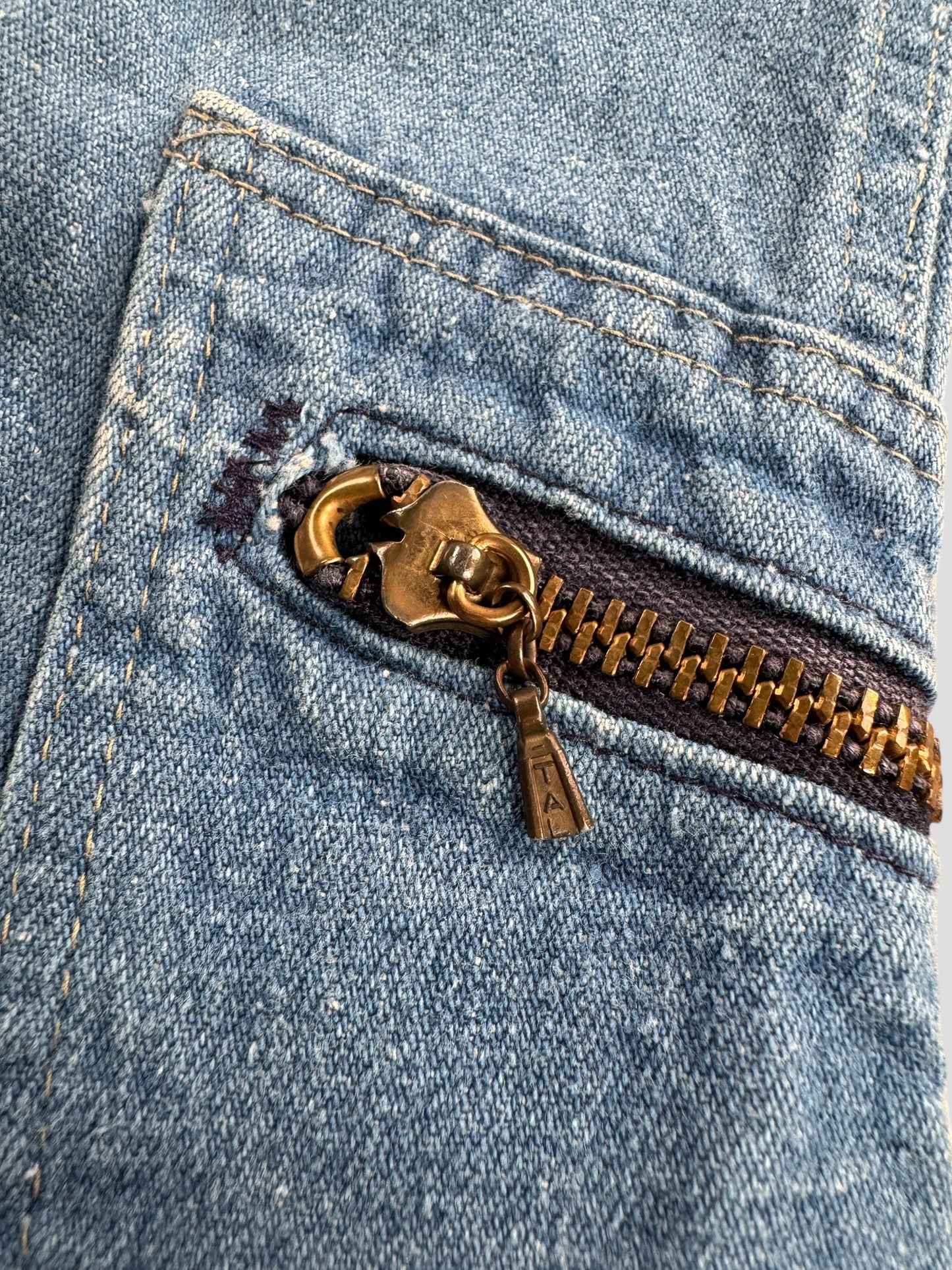 Zipper on Vintage Turtle Bax Denim Flares W29