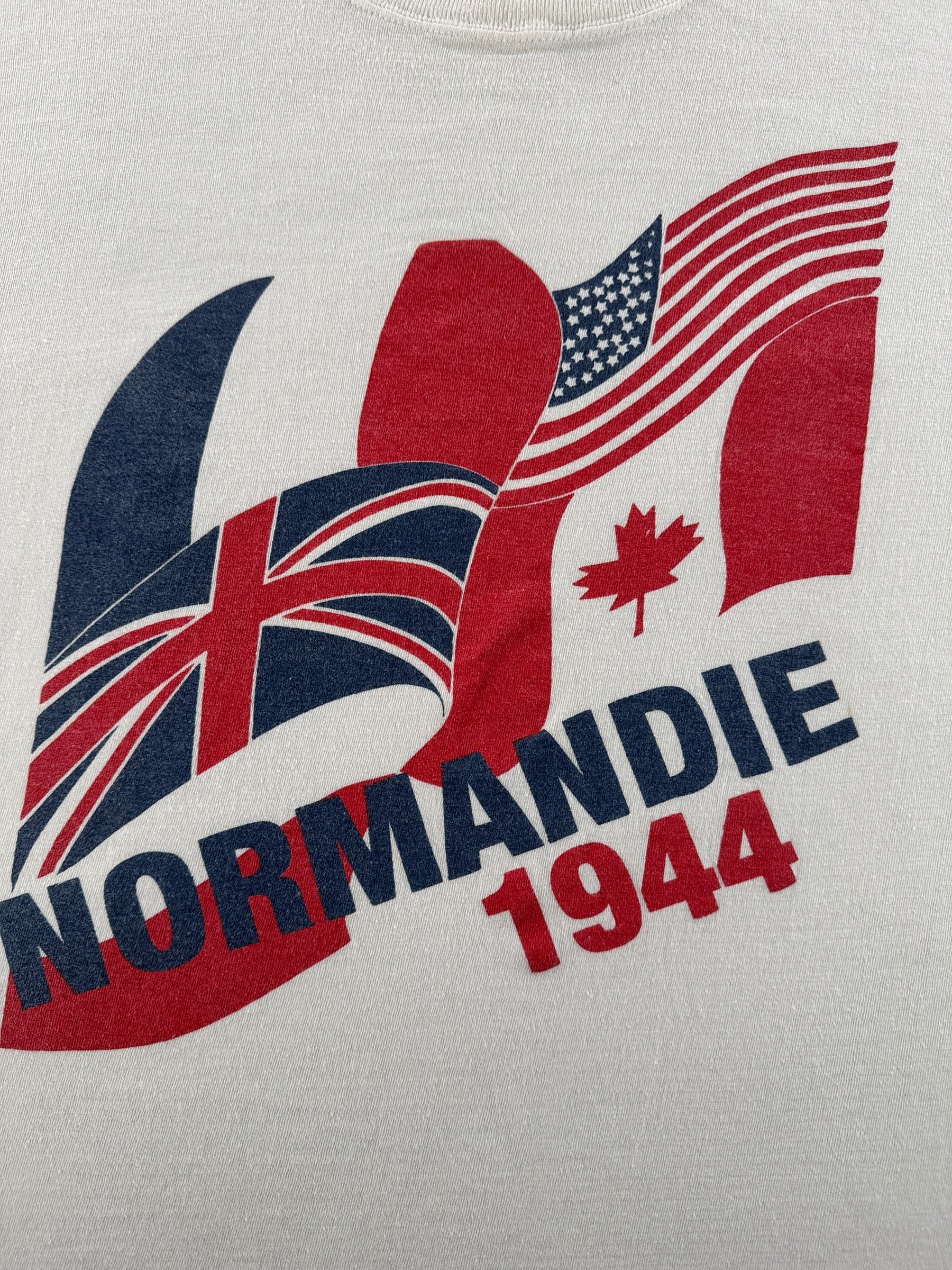Graphic of Vintage 1944 Normandy Memorial Tee SZ XL