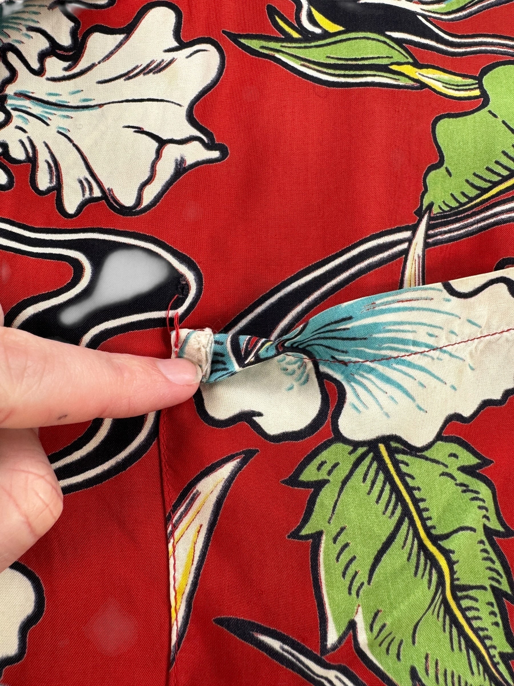 Undone Pocket on Vintage Malihini Rayon Aloha Shirt SZ M