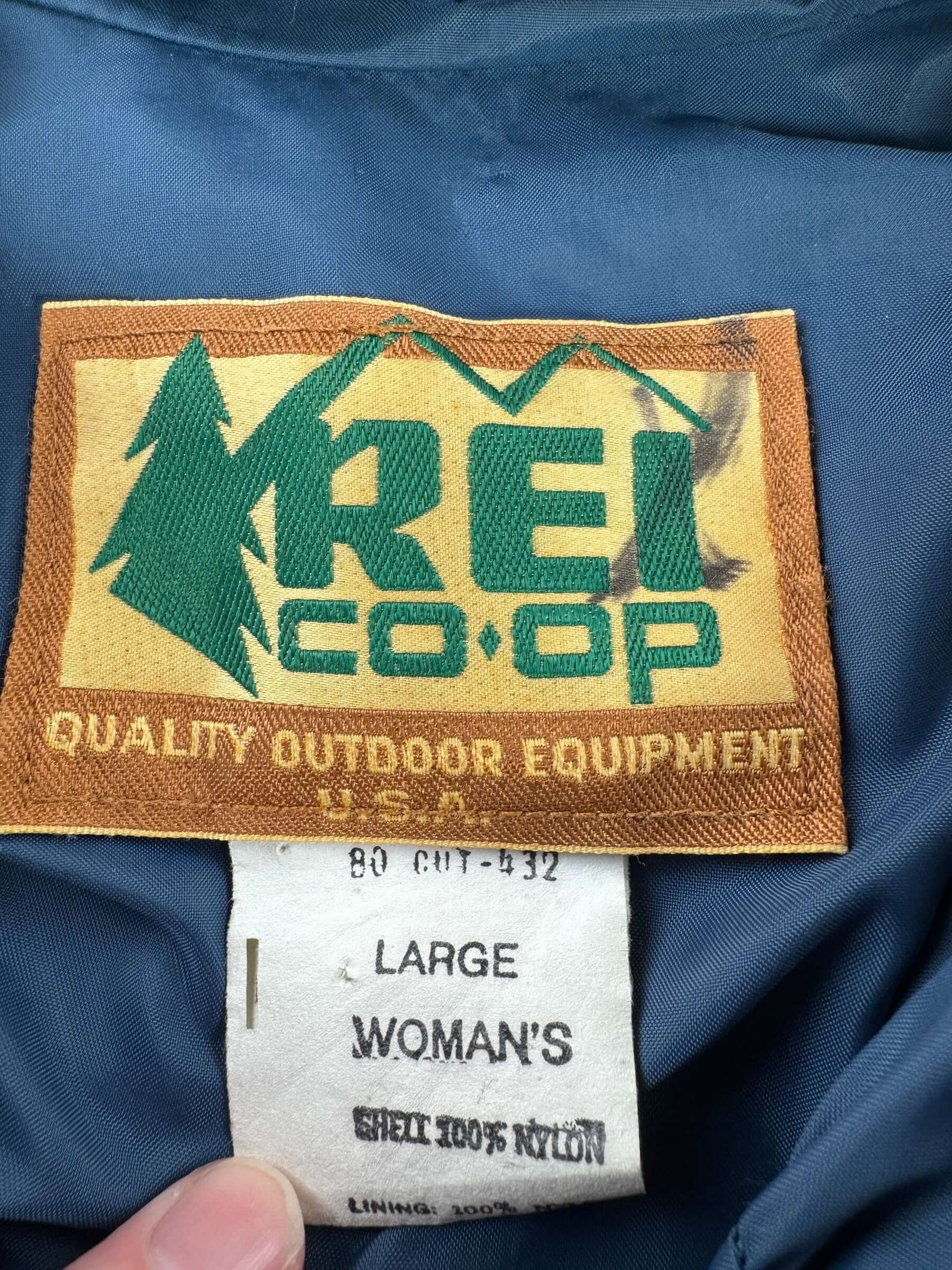 Tag on Vintage Ladies REI Blue Jacket SZ L