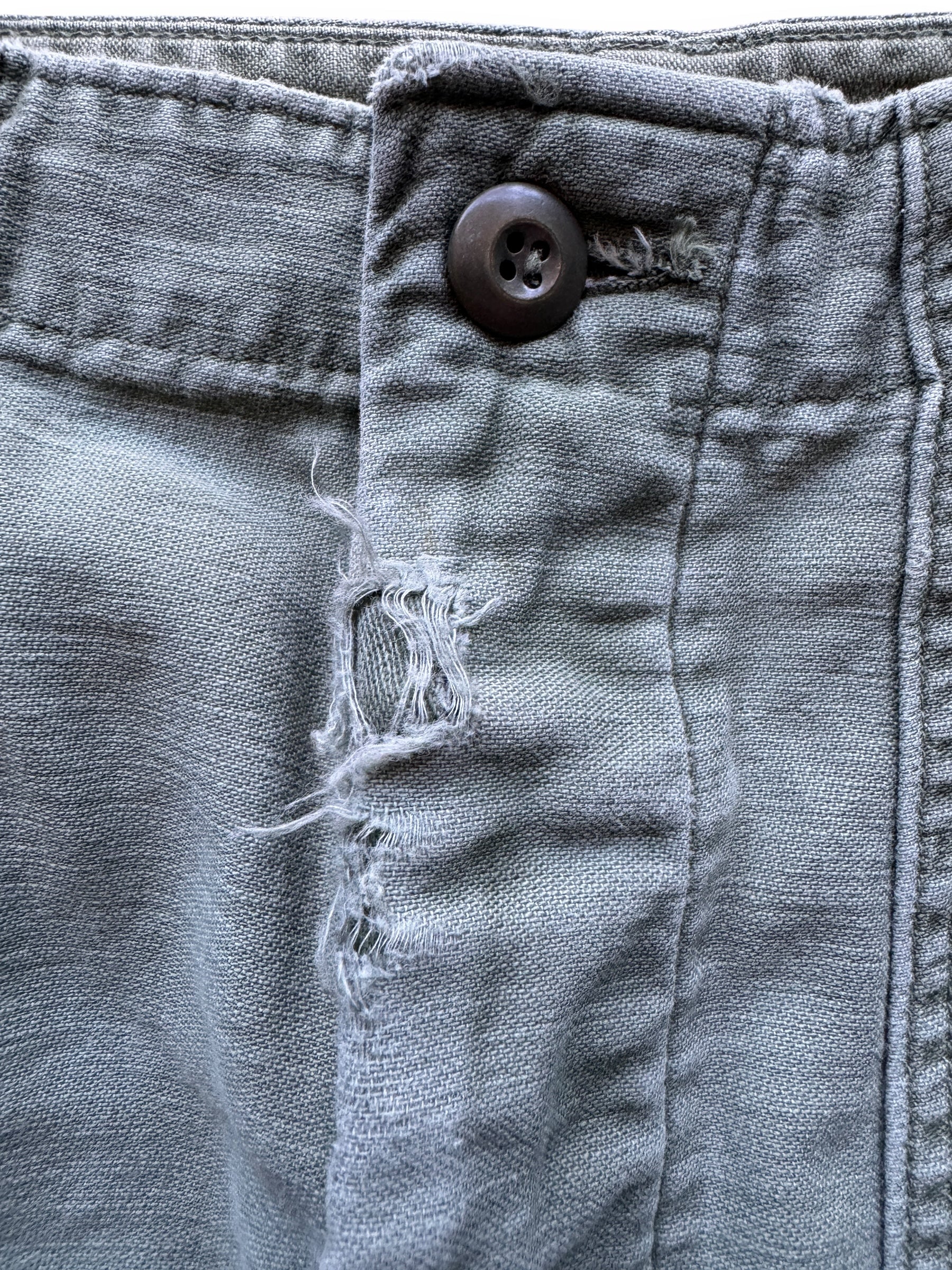 distressing on Vintage Vietnam Era Cotton Sateen OG-107's W32