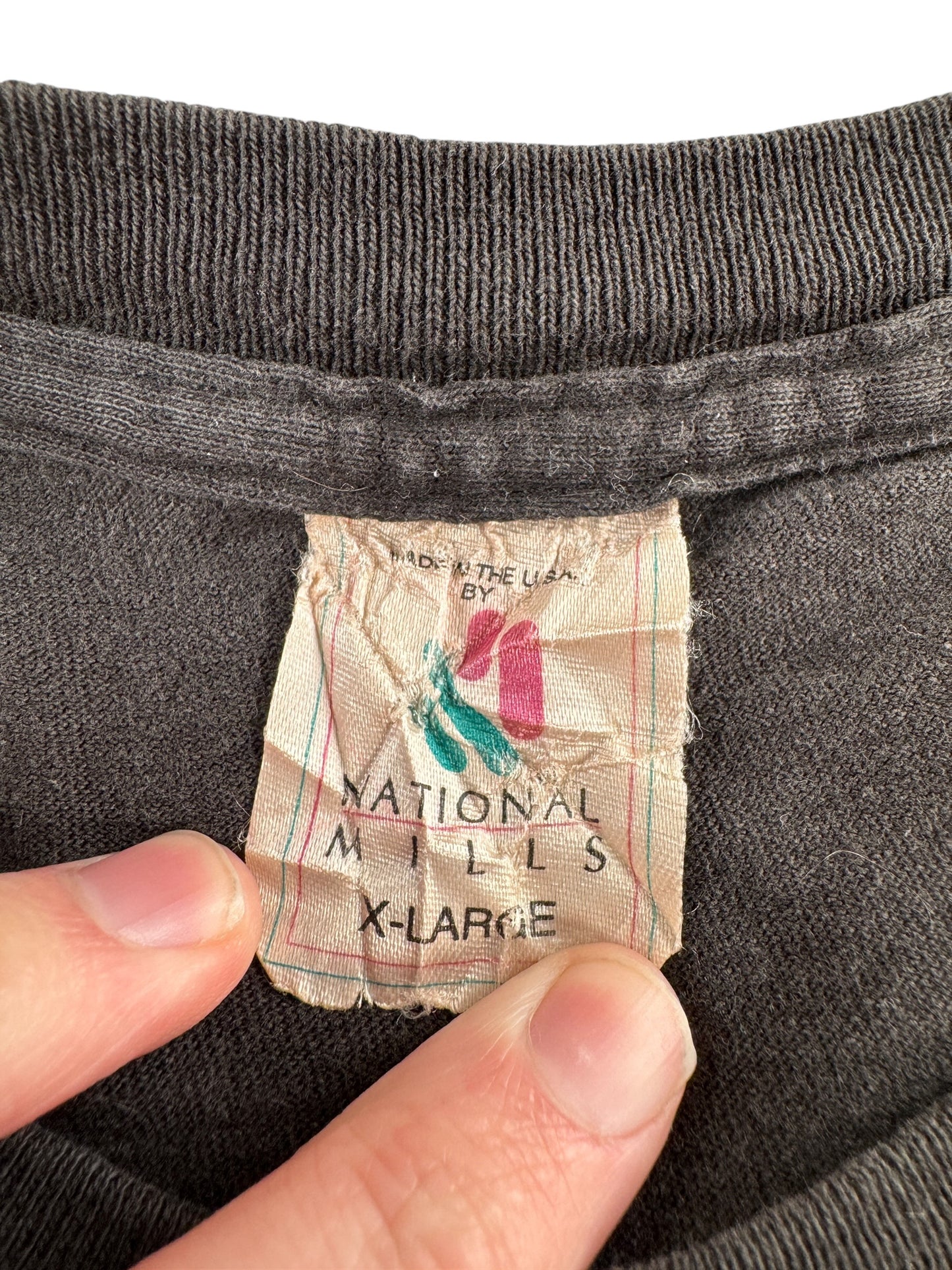 Label on Vintage Faded Black Cats Tee SZ XL