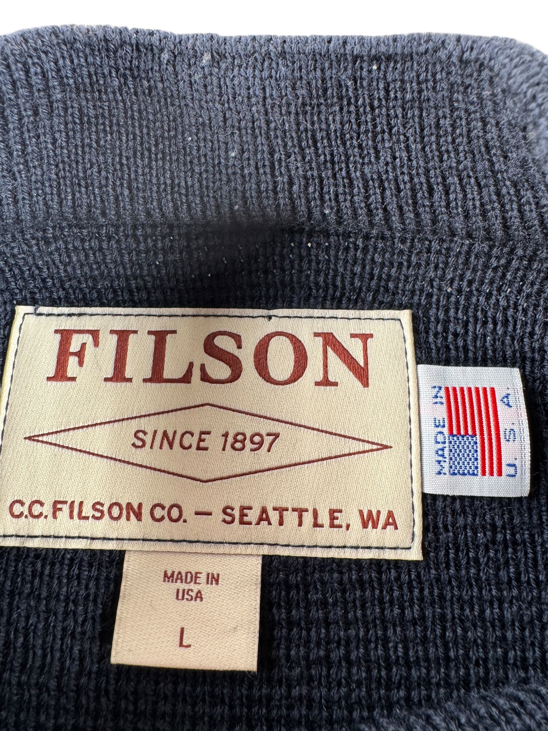 Label on Filson Dark Navy Crewneck Guide Sweater SZ L