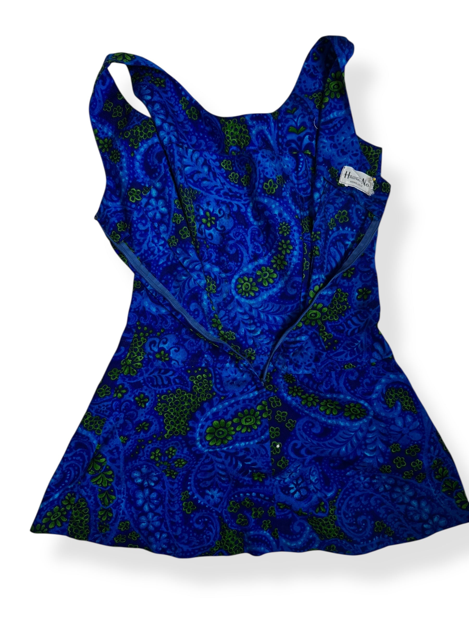 Back view of 1960s Hawaii Nei Play Set L