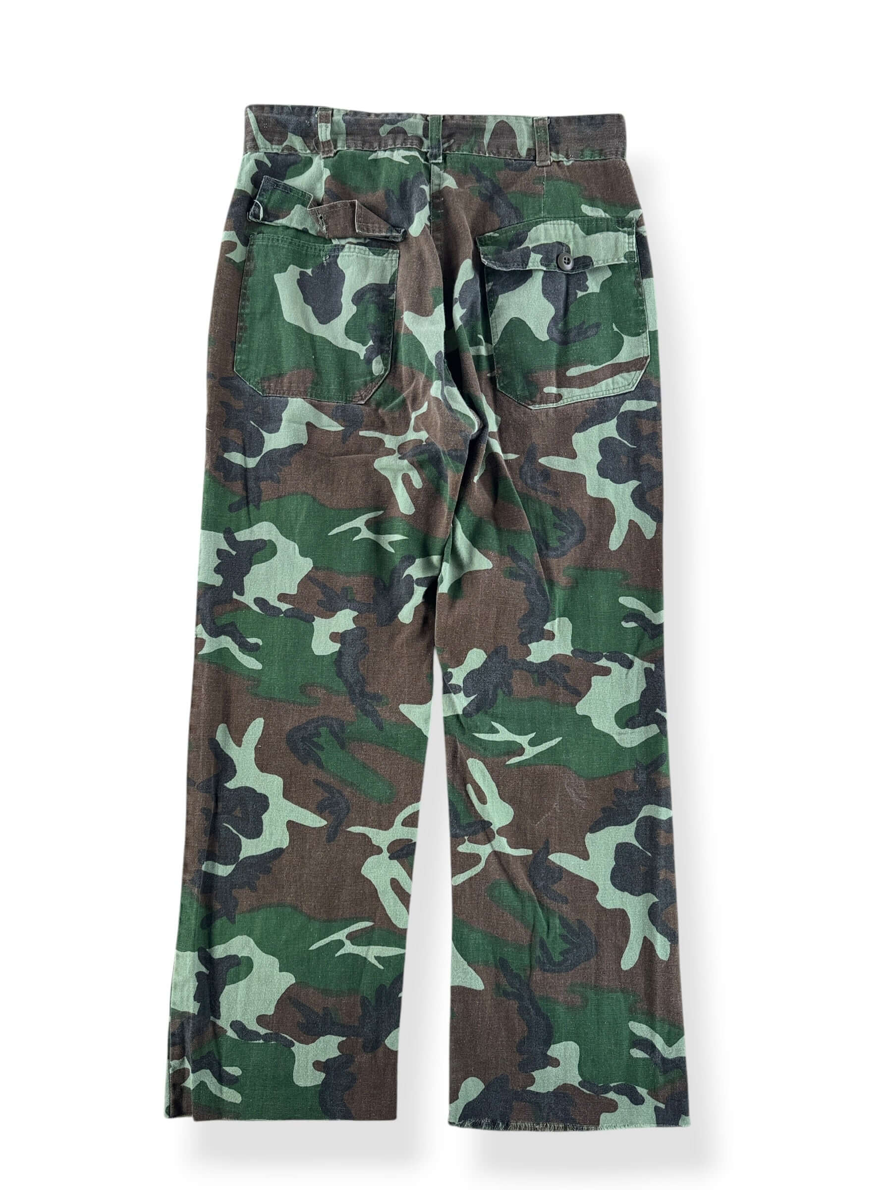 Back of Vintage Camo Patch Pocket Pants W32 - AS IS