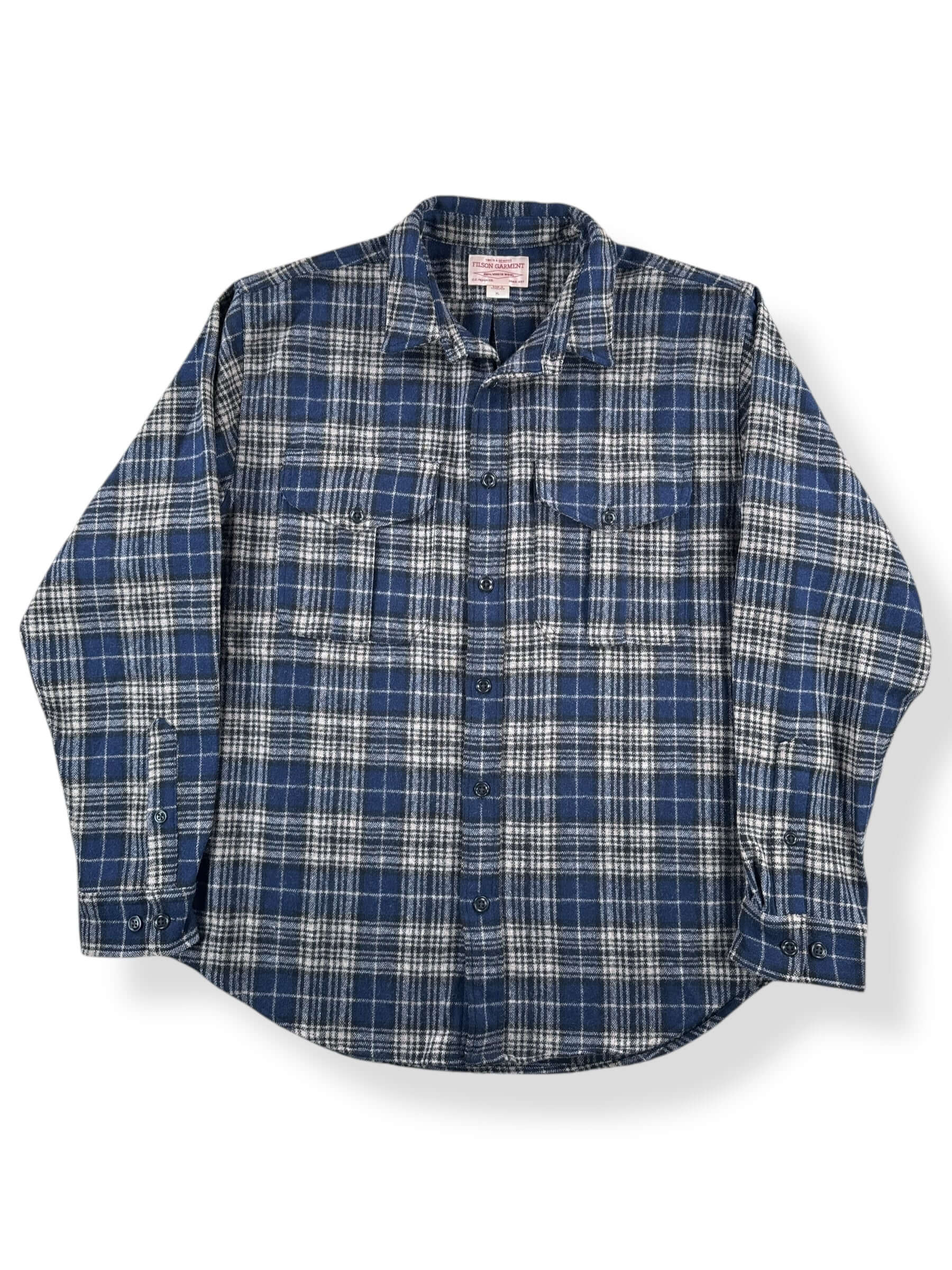 Front of Filson Flannel SZ XL