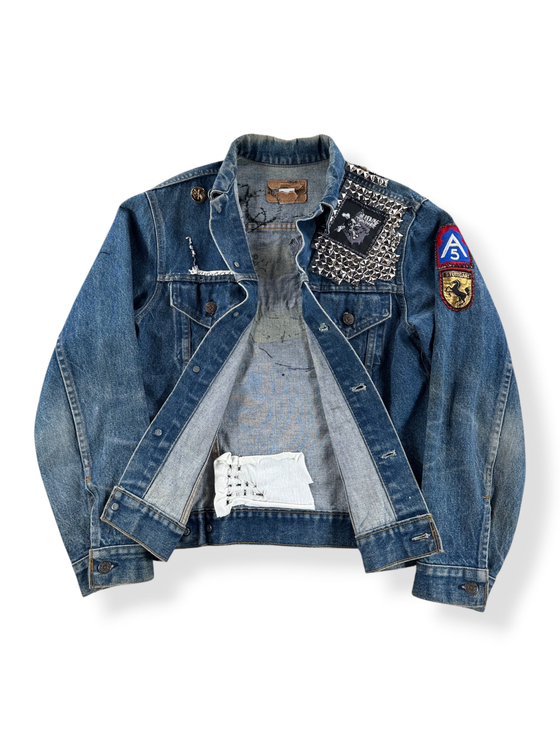 Inside of Vintage 70s Levis Denim Battle Trucker Jacket SZ 38