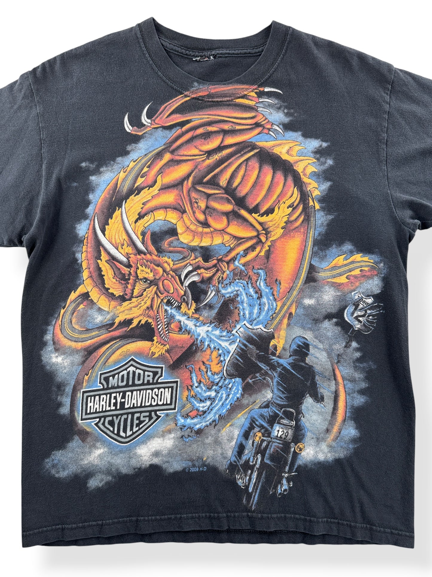 Close-up of 2009 AOP Dragon Harley Davidson Tee SZ M