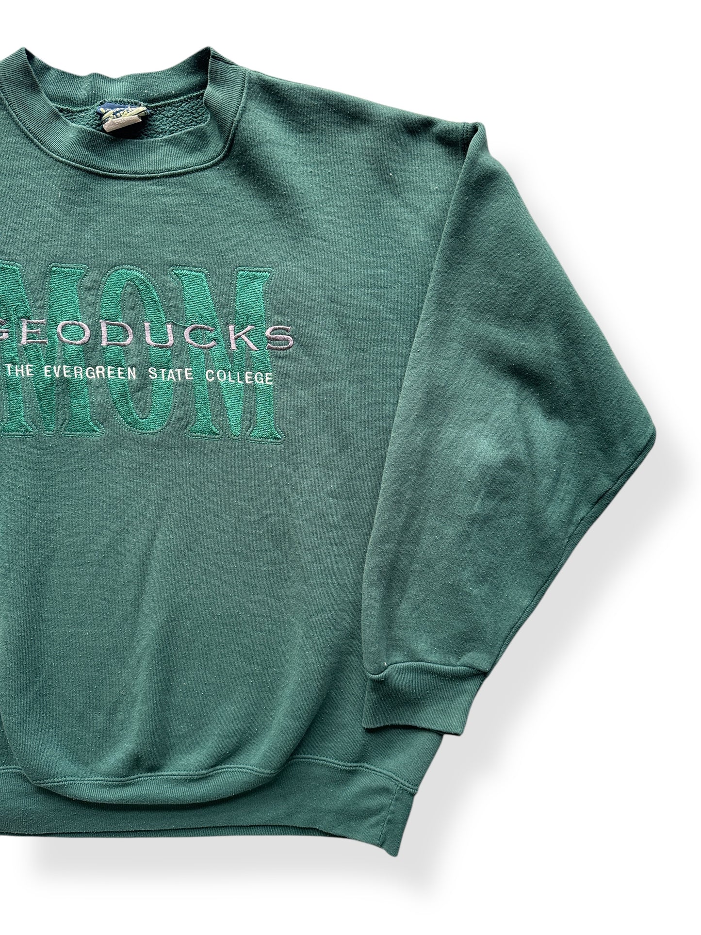 Front Left of Vintage Evergreen State College Geoducks Crewneck SZ L