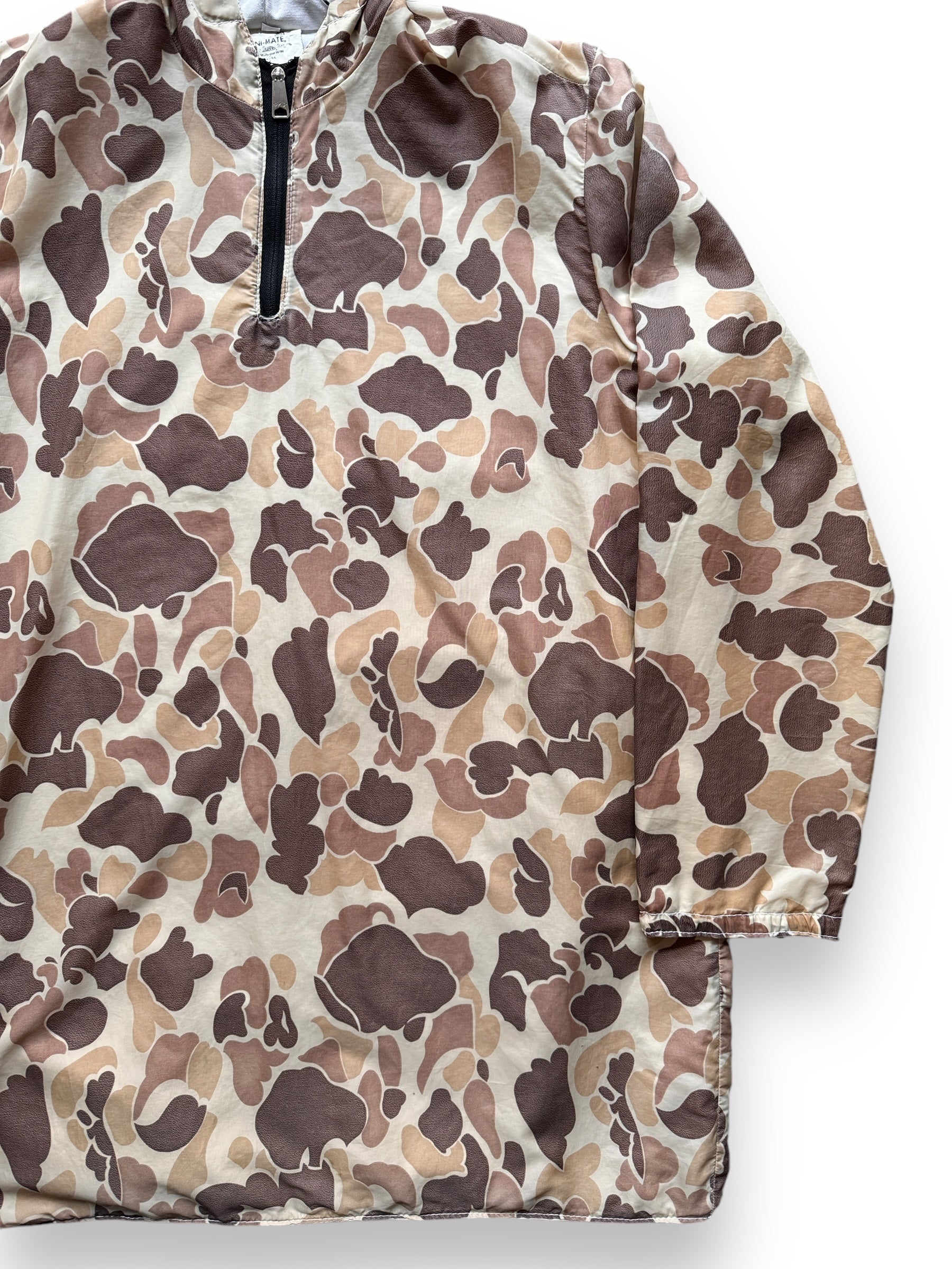 front left of Vintage Mini-Mate Seattle Camo Parka SZ M