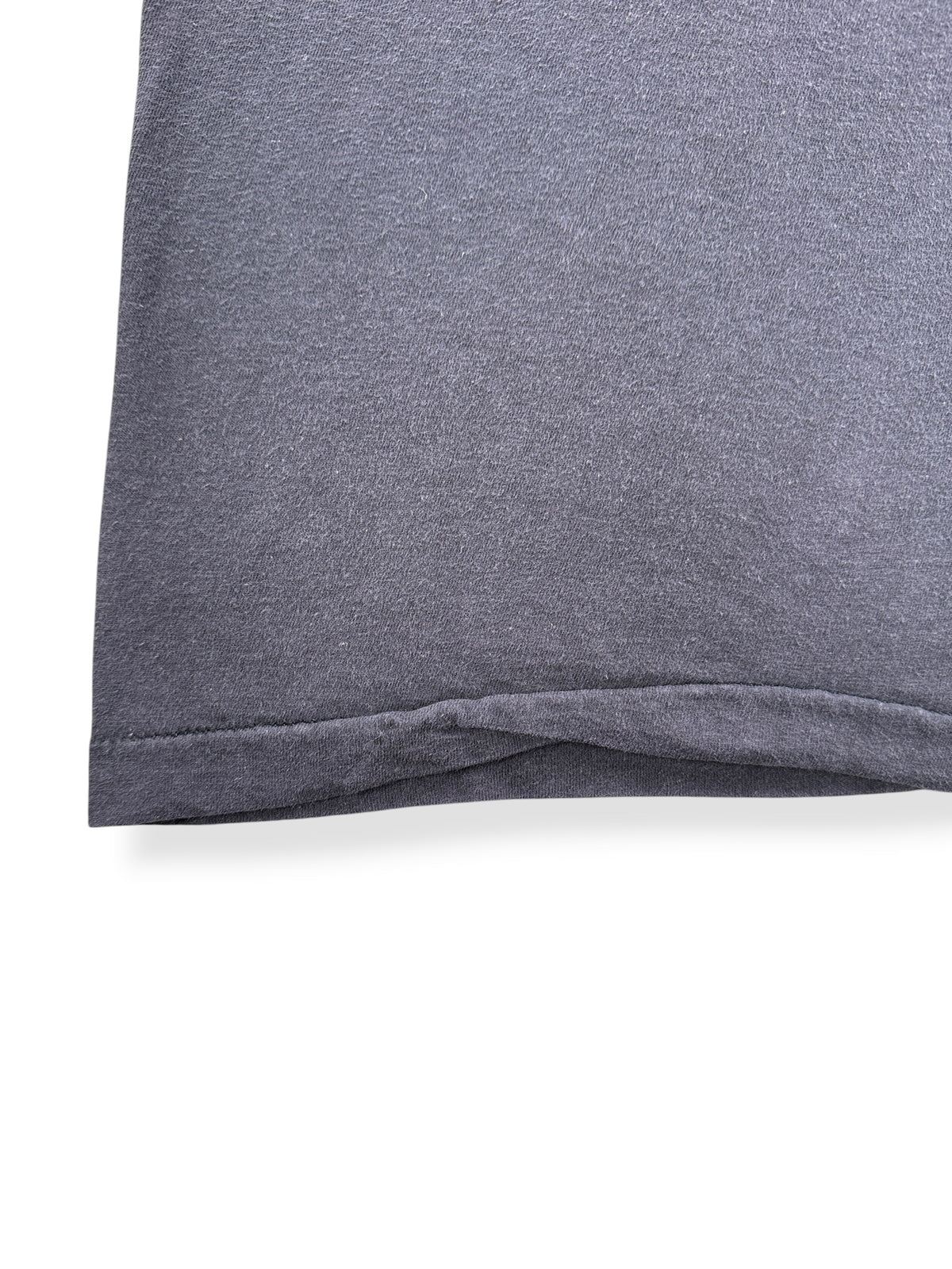 Hem crease on Vintage '85 Sorayama Autograph Band Tee SZ S