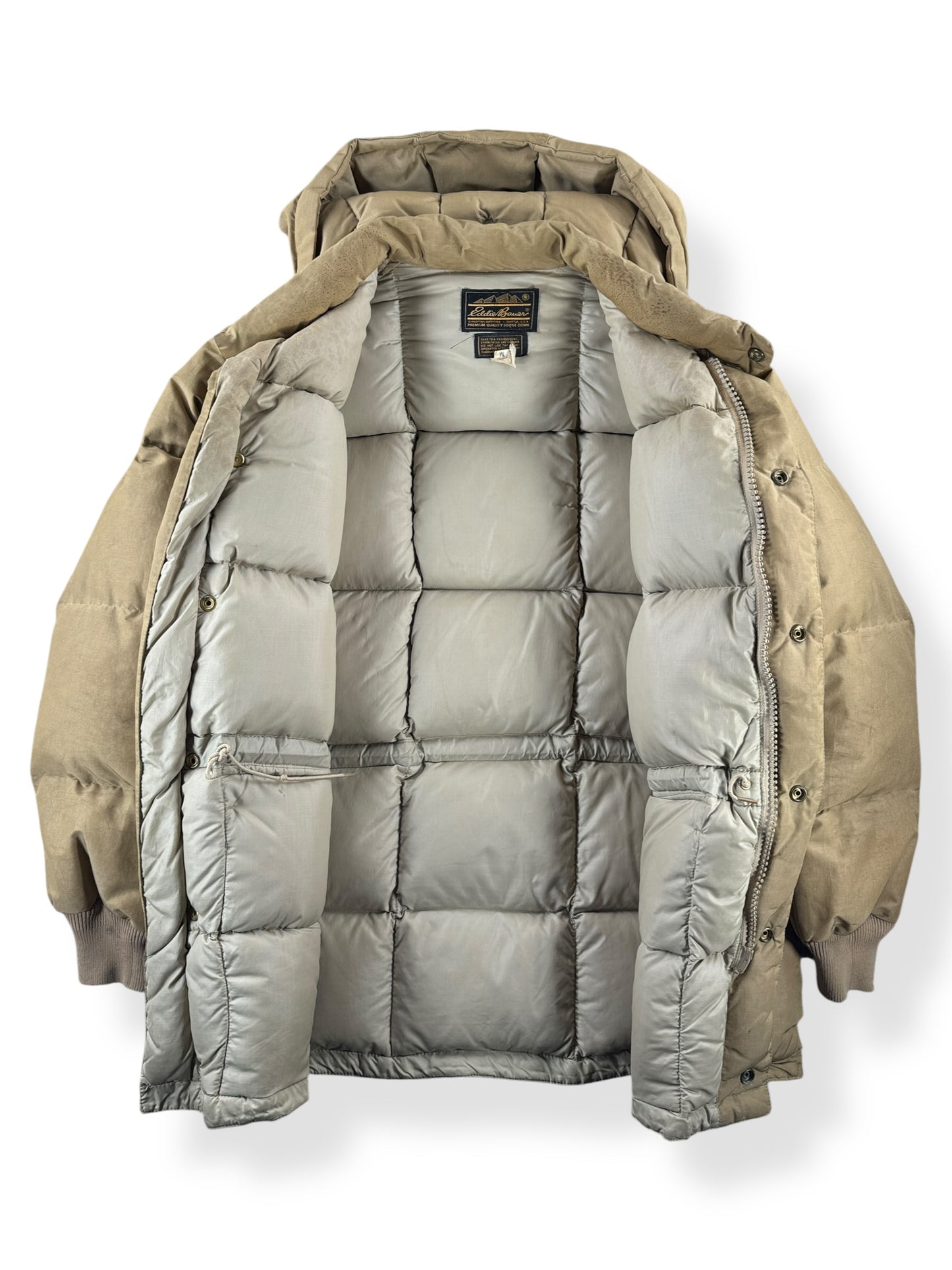 Inside of Vintage 70s Eddie Bauer Puffer Jacket SZ M