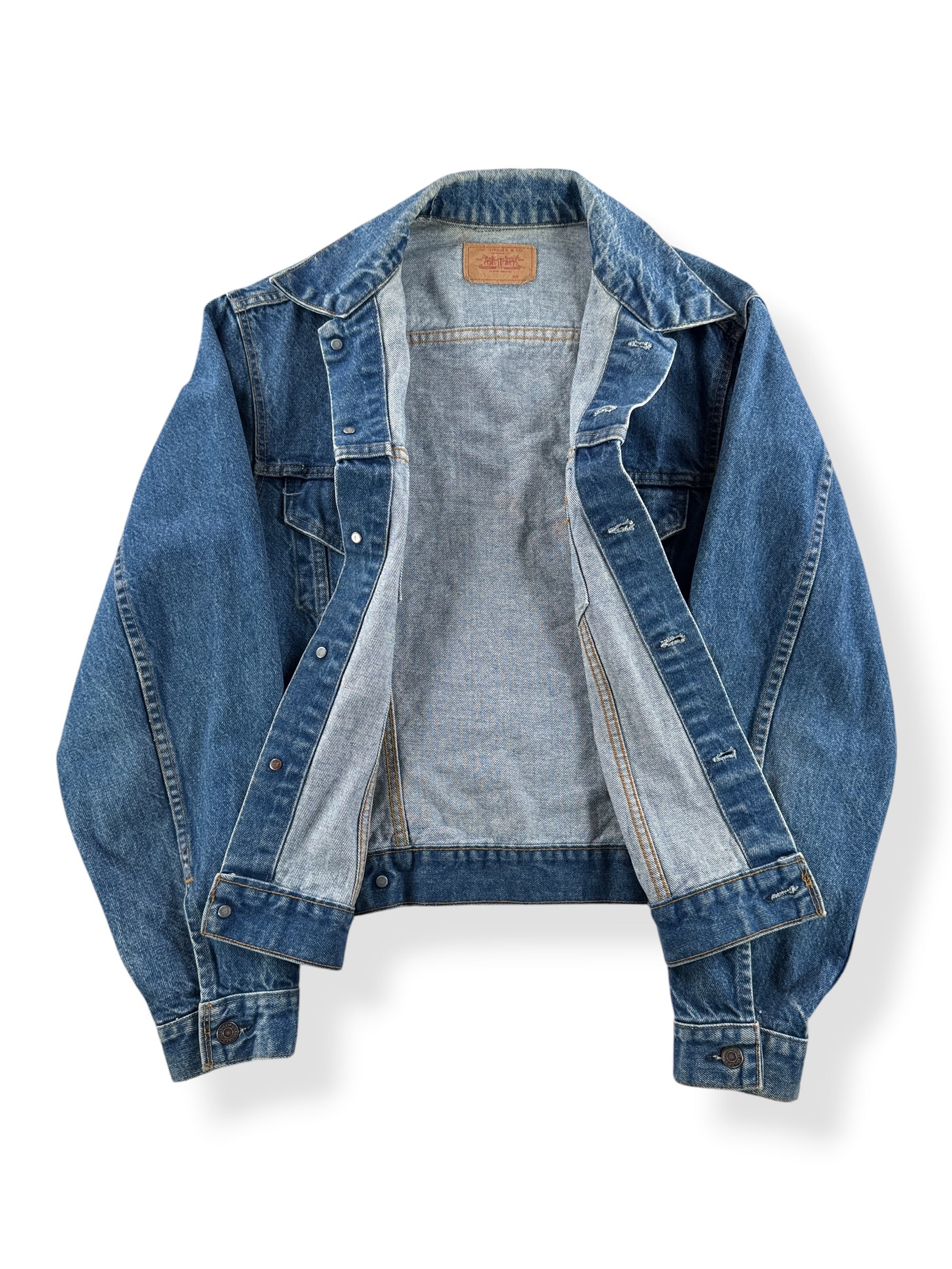 2冊セットLEVI’S VINTAGE DENIM JACKETS Vintage Levi's 2 Pocket Type 3 Denim Trucker Jacket SZ 44L – The