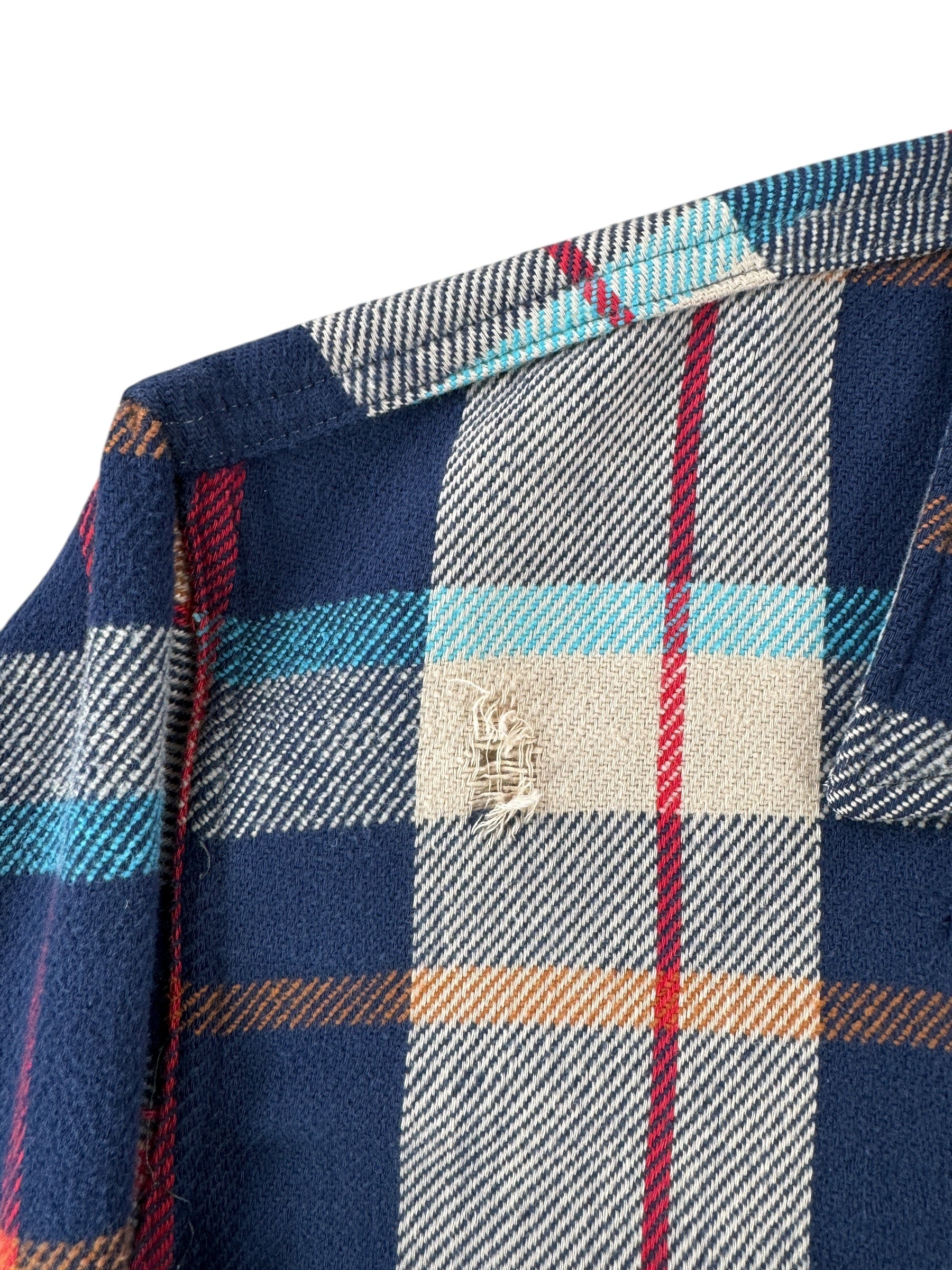Tear on Vintage Big Mac Navy Plaid Cotton Flannel SZ XL