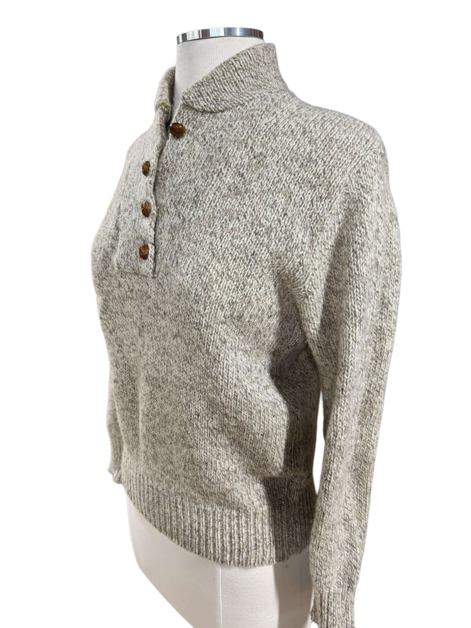 Side view of 1980s Cambridge Dry Goods Oatmeal Sweater S