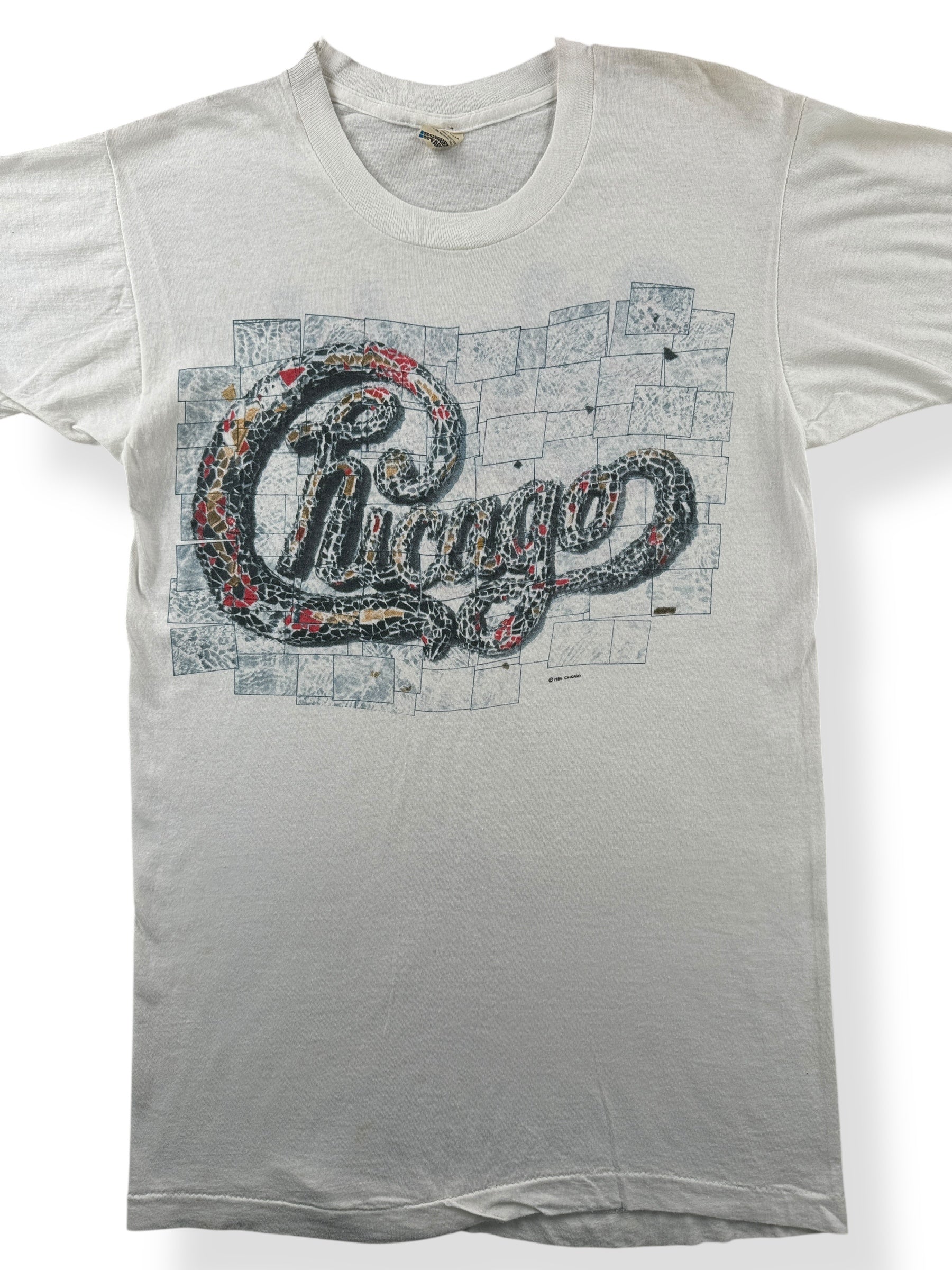 Front Close Up of Vintage 86/87 Chicago Tour Tee SZ XS