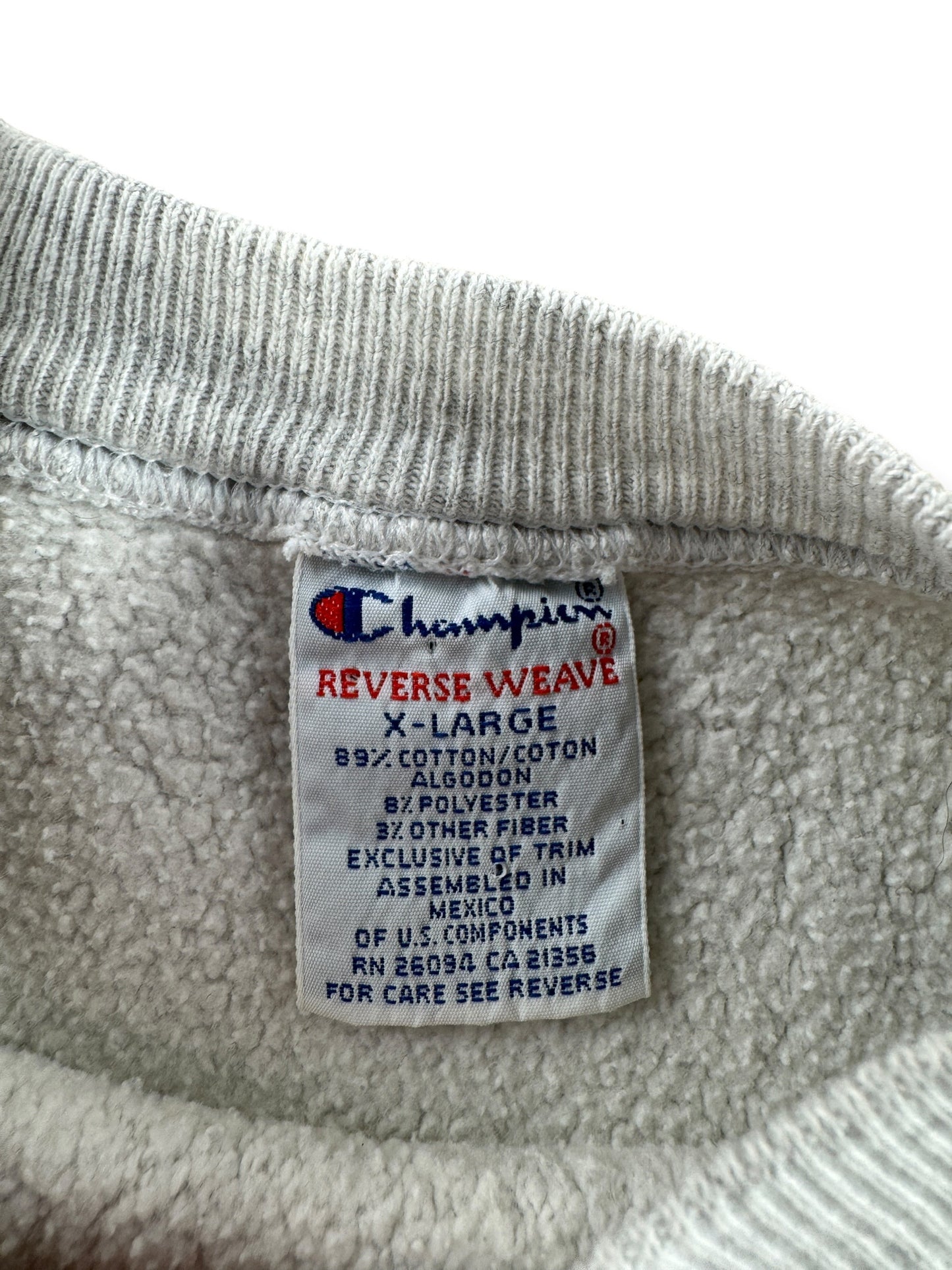 Tag on Vintage Champion University of Wisconsin Stout Basketball Reverse Weave Crewneck SZ XL (Fits M)