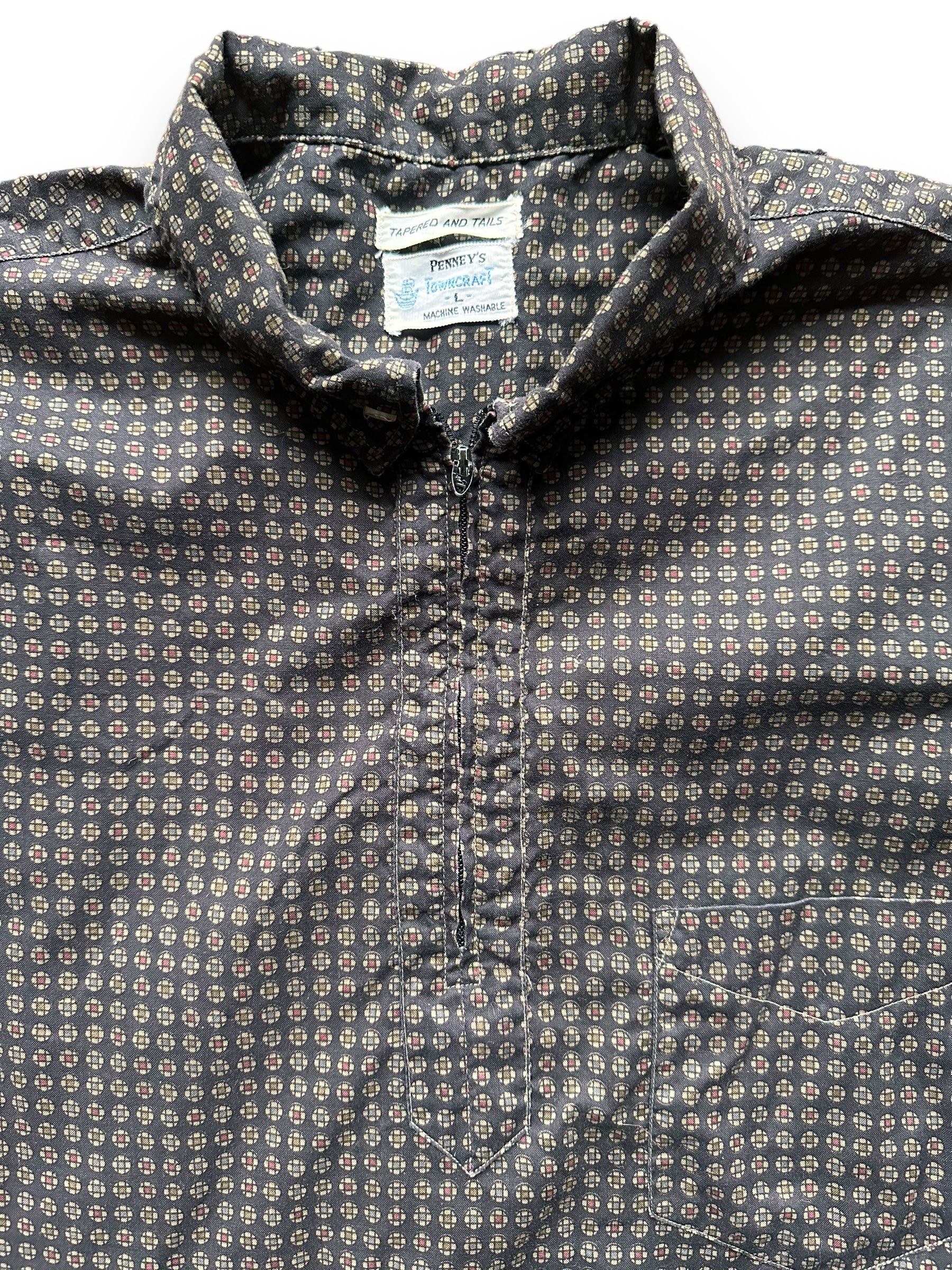 Collar and Tag View of Vintage Penney's Towncraft 1/4 Zip Long Sleeve Shirt SZ L| Vintage Rockabilly Shirt Seattle | Barn Owl Vintage Clothing Seattle