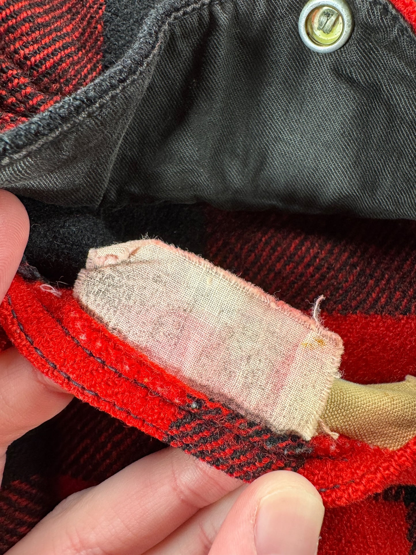 Union Tag on Vintage 60s Era Filson Red And Black Mackinaw Cruiser Jacket SZ 38