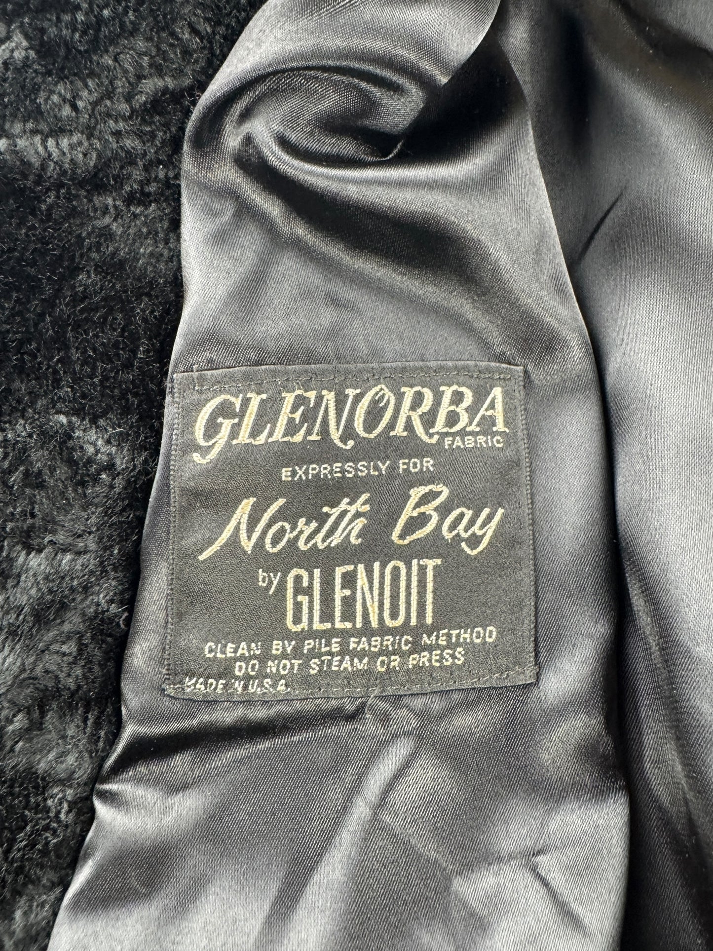 Tag of Vintage 1960s Faux Fur Coat W/ Metal Clasps SZ XS