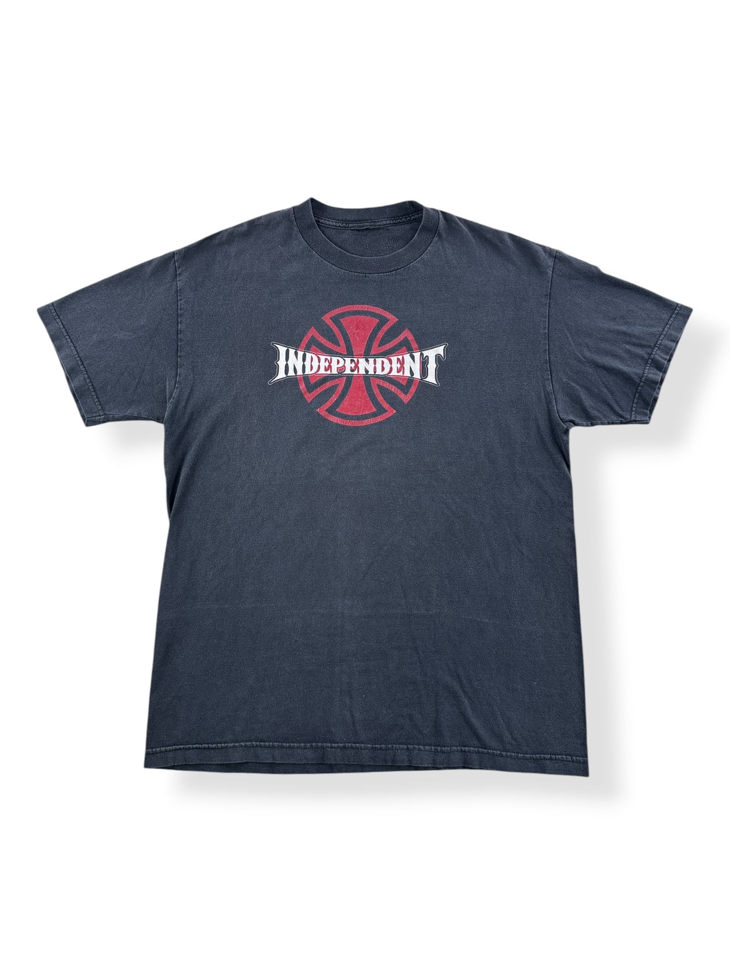Front of Vintage Independent Trucks Tee SZ M
