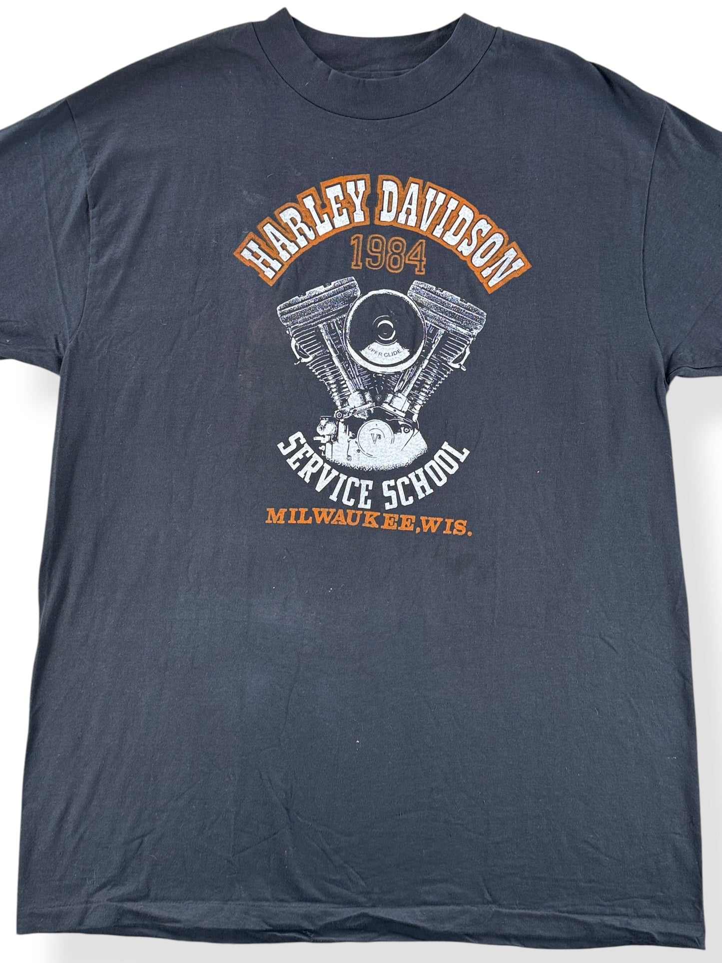Front Close Up of Vintage Harley Davidson Service School Milwaukee Hanes Beefy Tee SZ XL (Fits L)