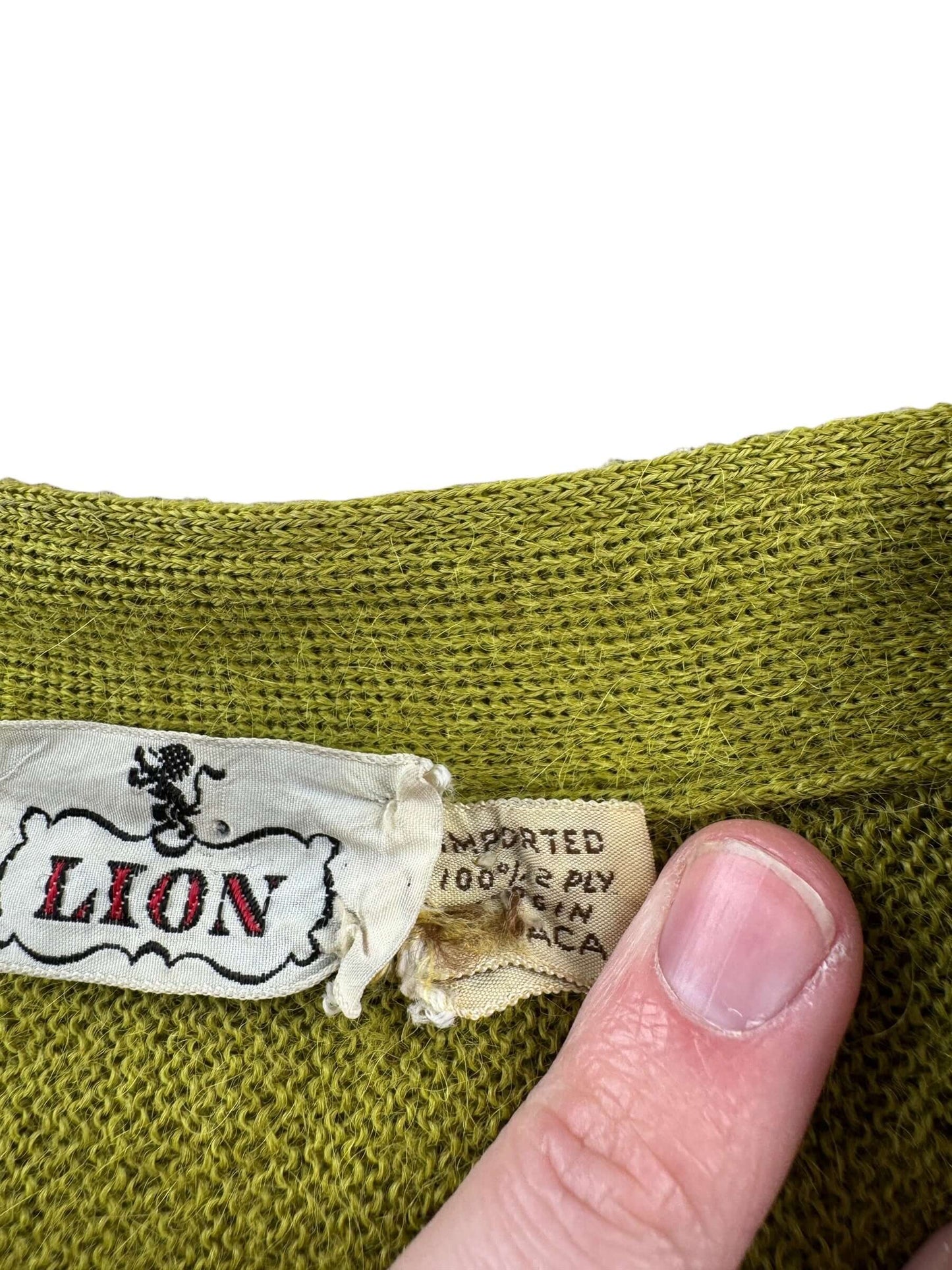 Label on Vintage Lion Brand Chartreuse Green Alpaca Cardigan SZ L