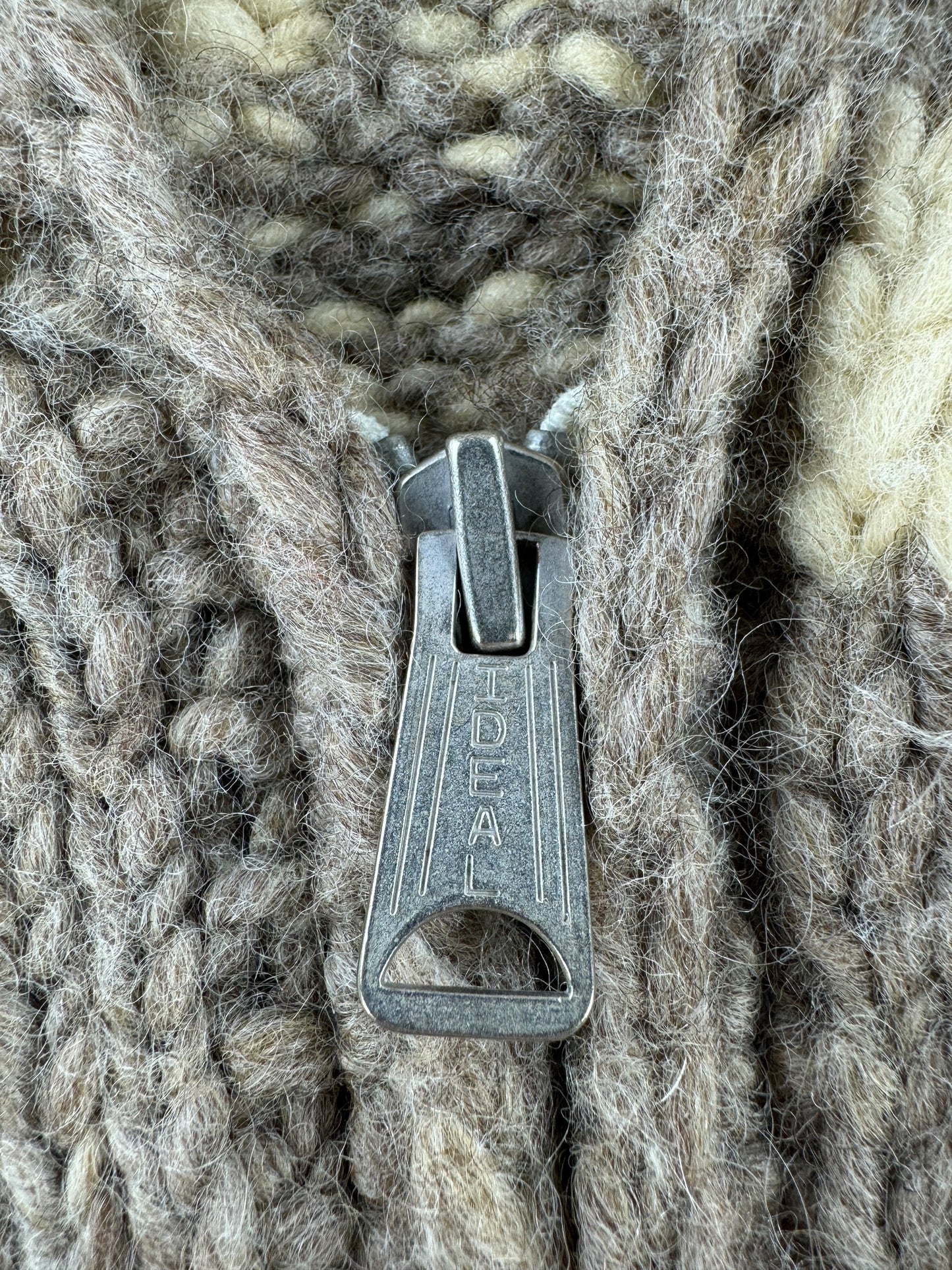 Zipper on Filson Green Label Cowichan Style Sweater SZ L