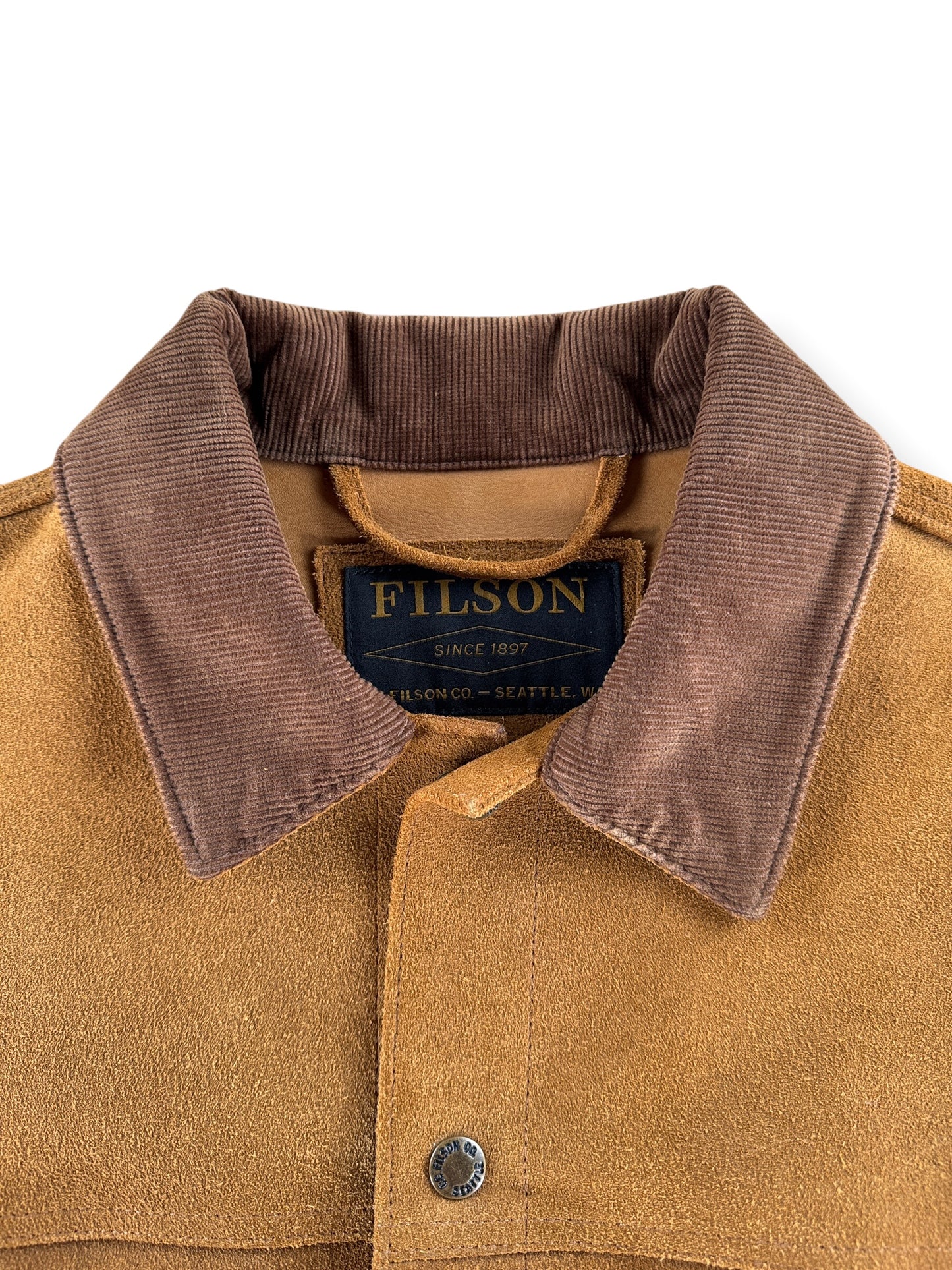 Collar on Filson Dark Tan Roughout Leather Short Cruiser SZ M