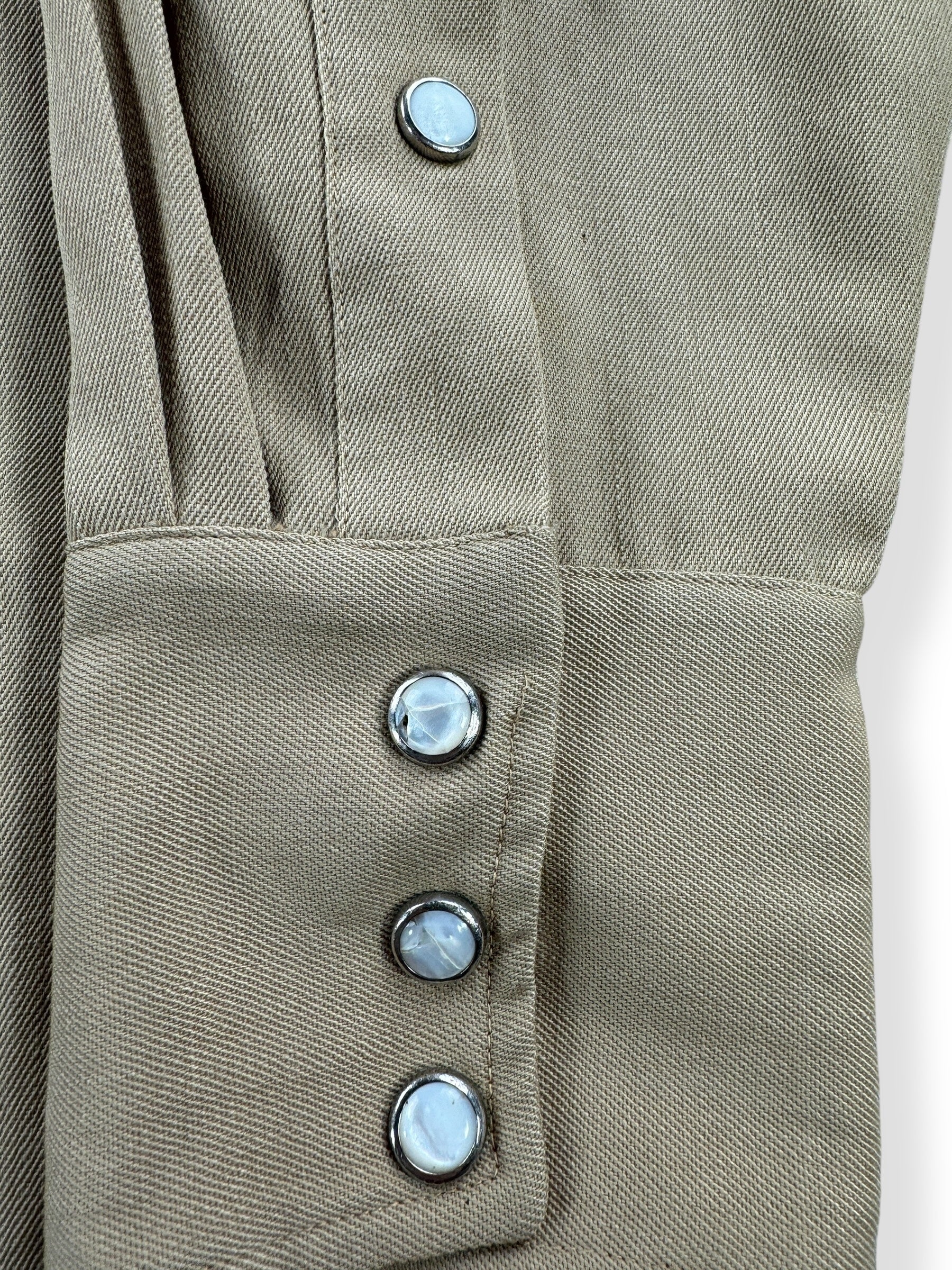 Cracked Pearlsnap on Vintage 60s Era Gabardine Pearlsnap SZ M