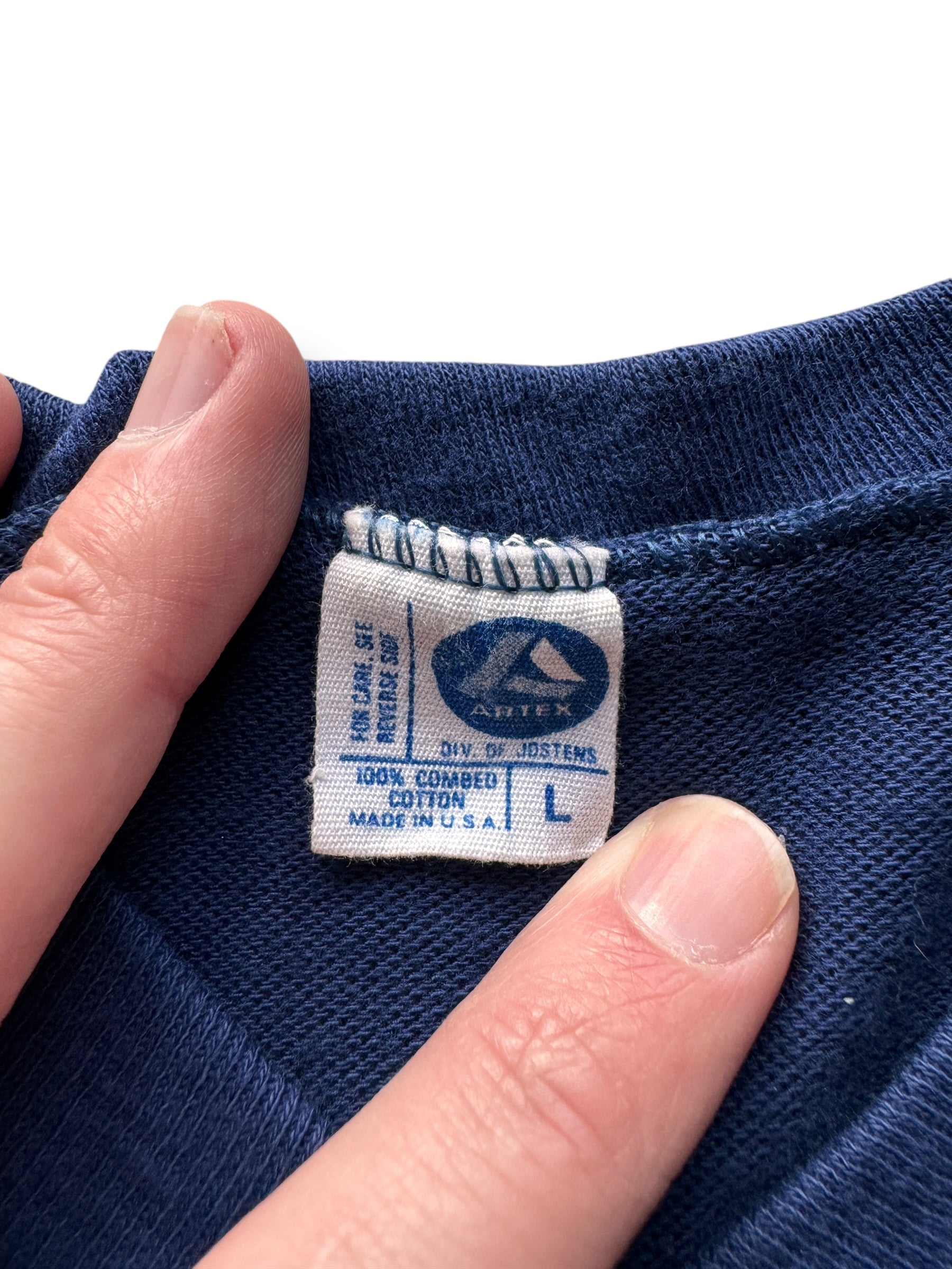 Tag on Vintage Antarctica Penguin Slide Jersey SZ M