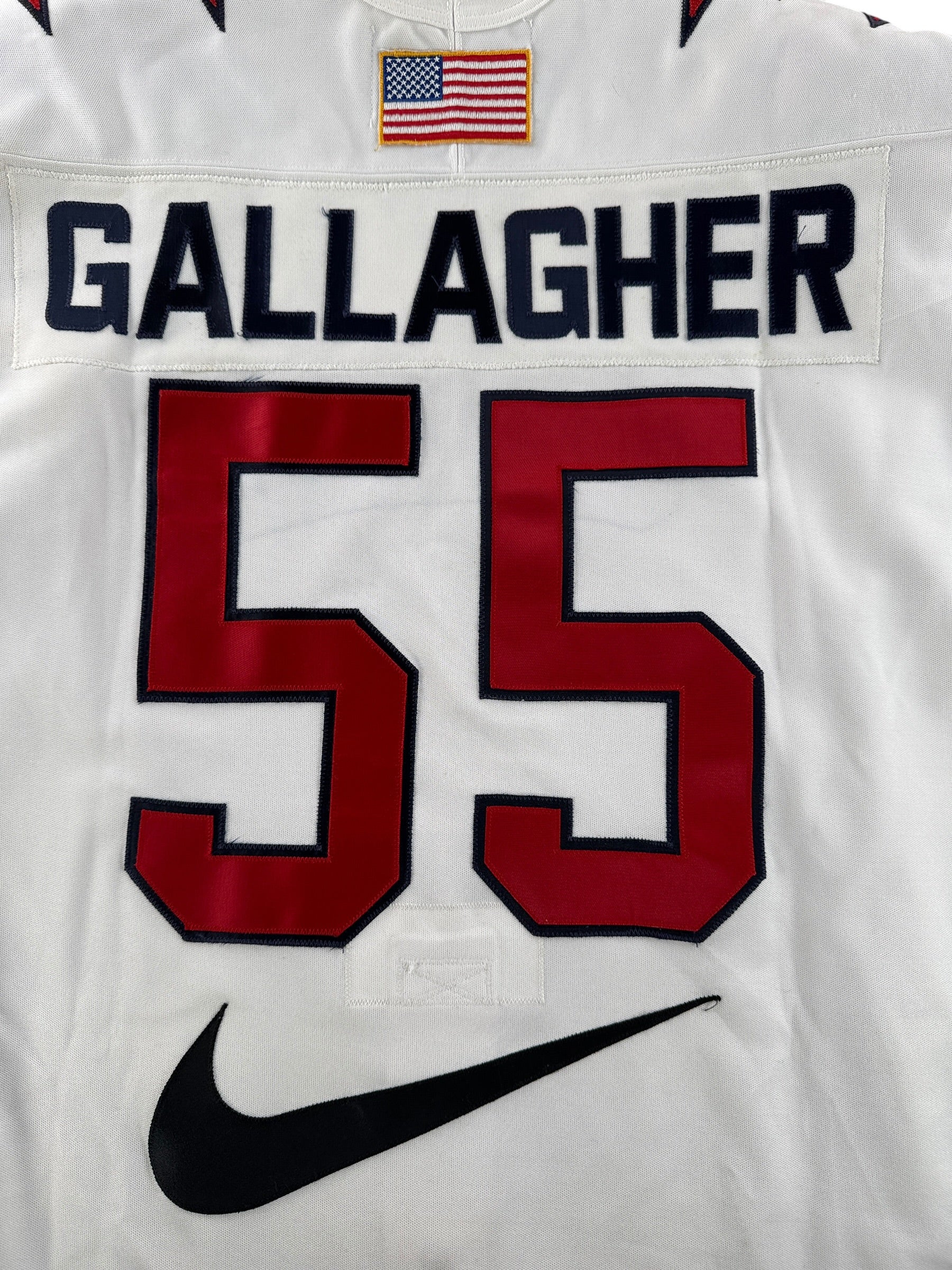 Numbers on Vintage White 2000s Seattle Thunderbirds Hockey Challenge Game Worn Jersey SZ 56
