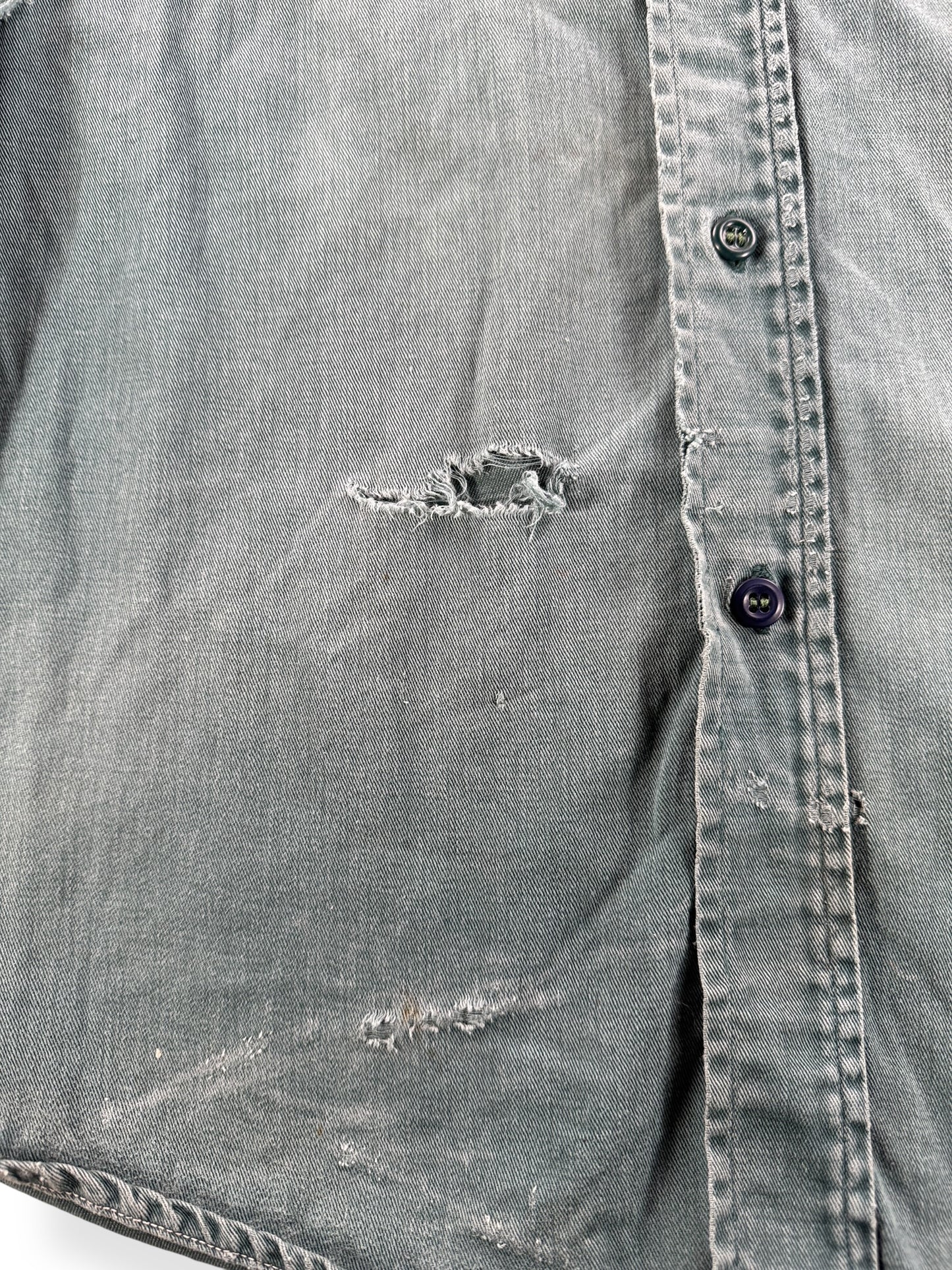 Holes on Vintage 50s Farm Repaired Big Mac Work Shirt SZ L