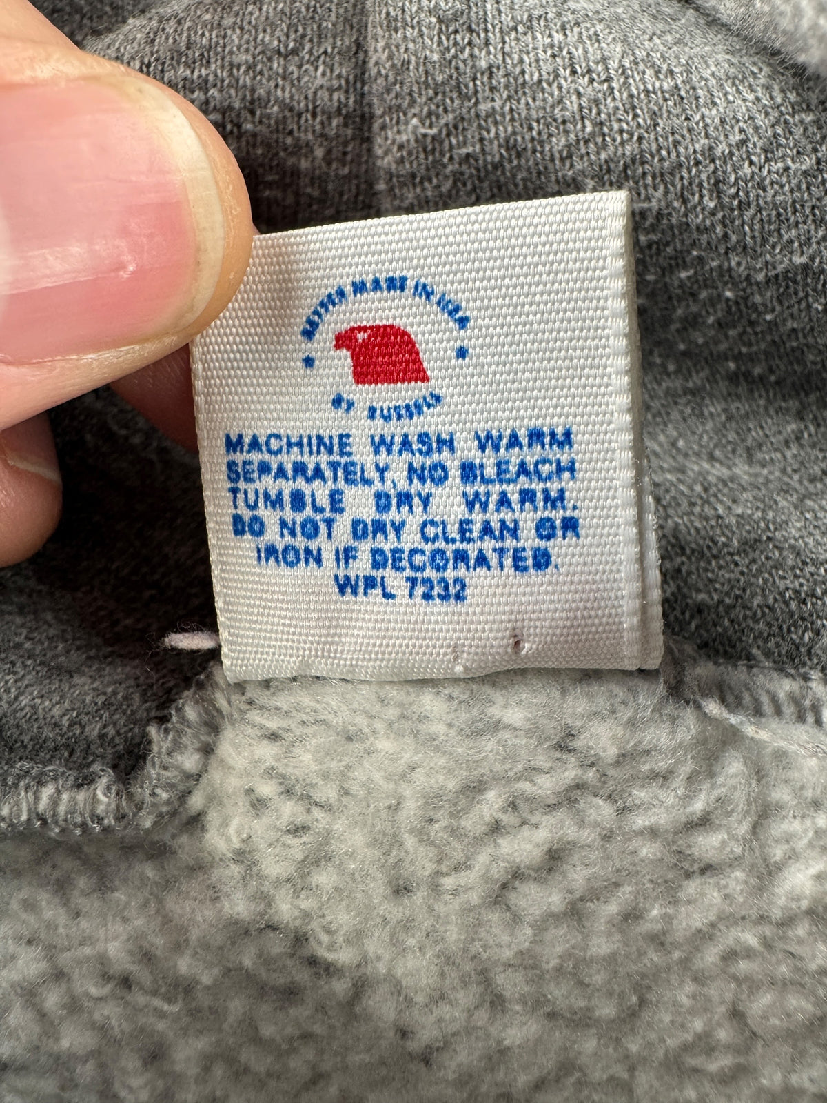 Back of tag on Vintage Ames High Hoodie SZ XL (Fits M)