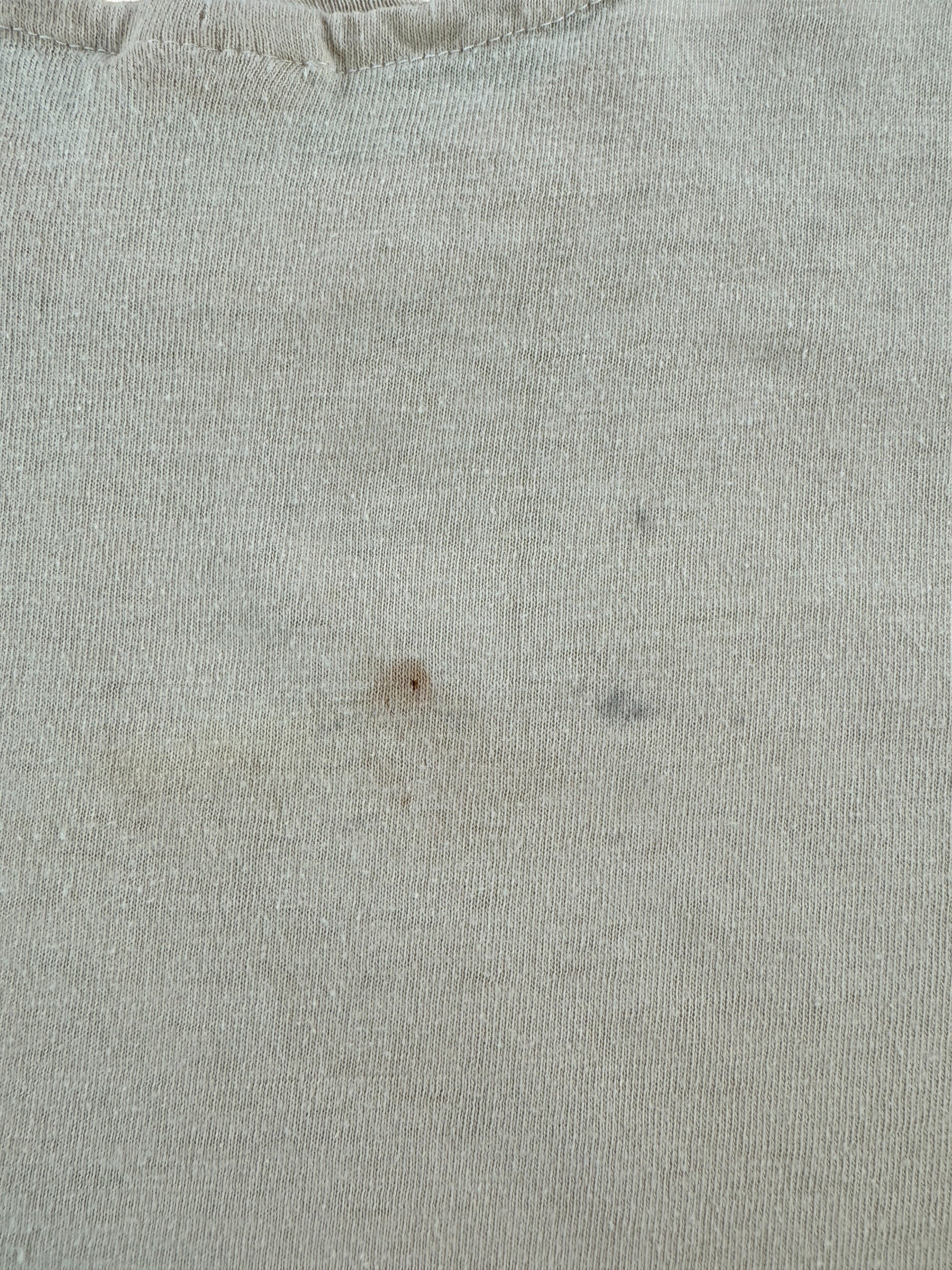 Stain on Back of Vintage Cream Colored Miss Wrangler Jeans W28