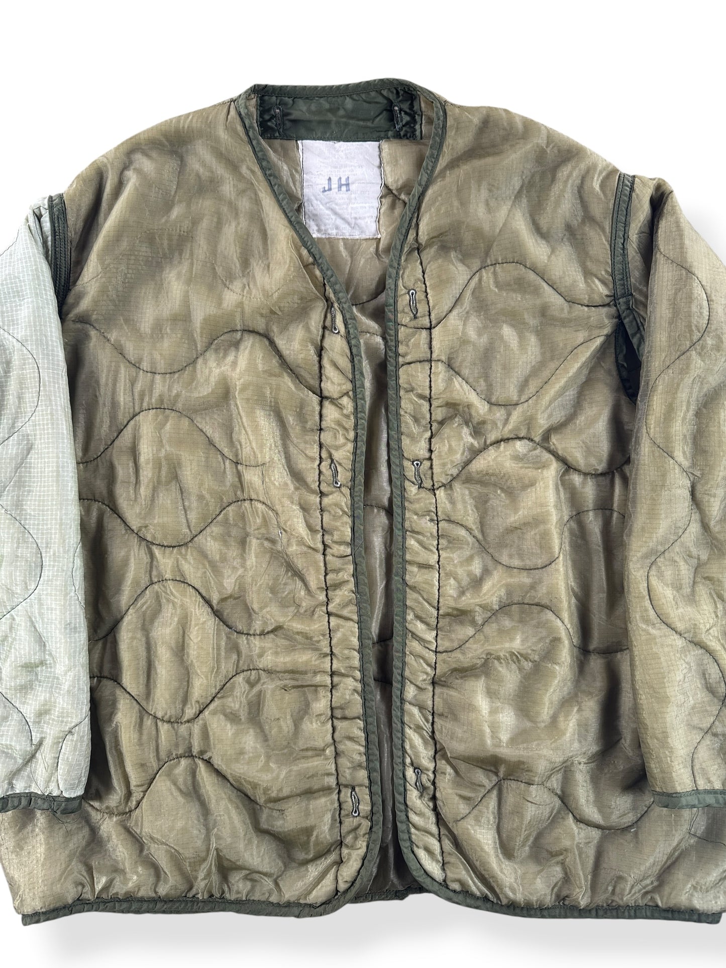 Front Close Up of Vintage Vietnam Military Liner SZ L