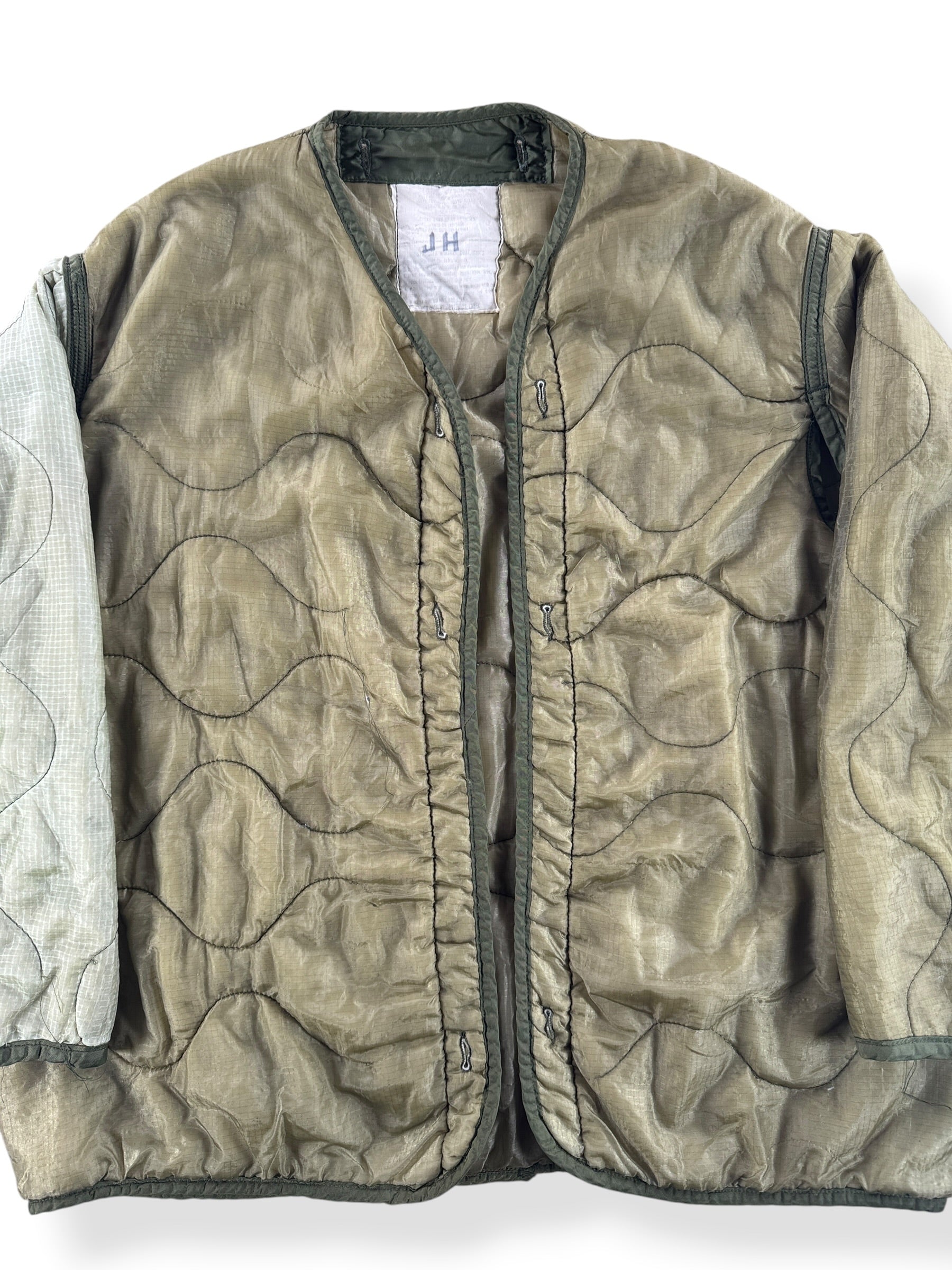 Front Close Up of Vintage Vietnam Military Liner SZ L
