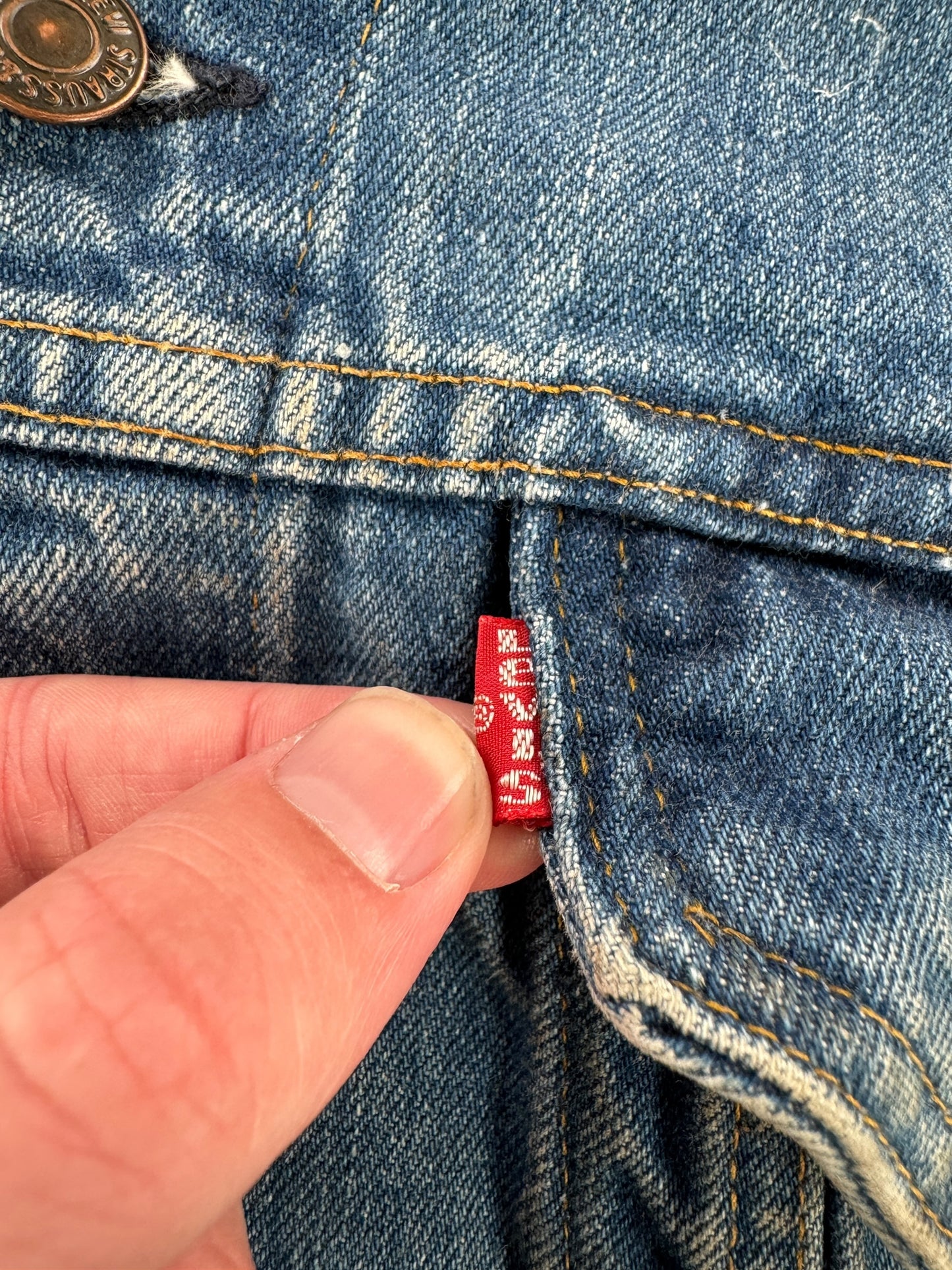 Levi's Small E on Vintage Levis 2 Pocket 70505 Jacket SZ 48