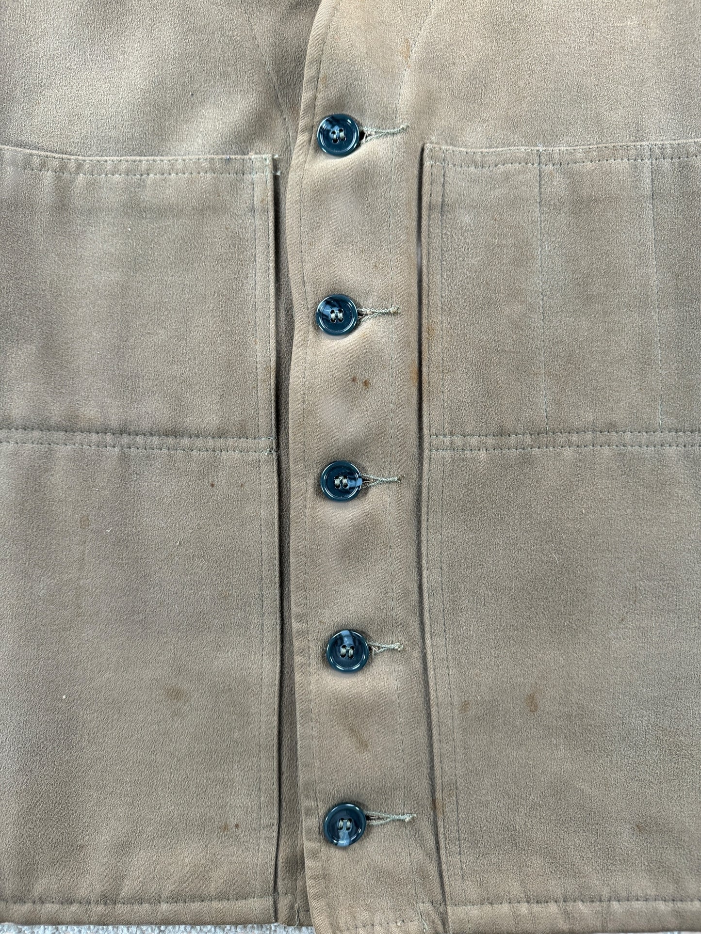 Buttons on Vintage Filson Moleskin Vest SZ 46
