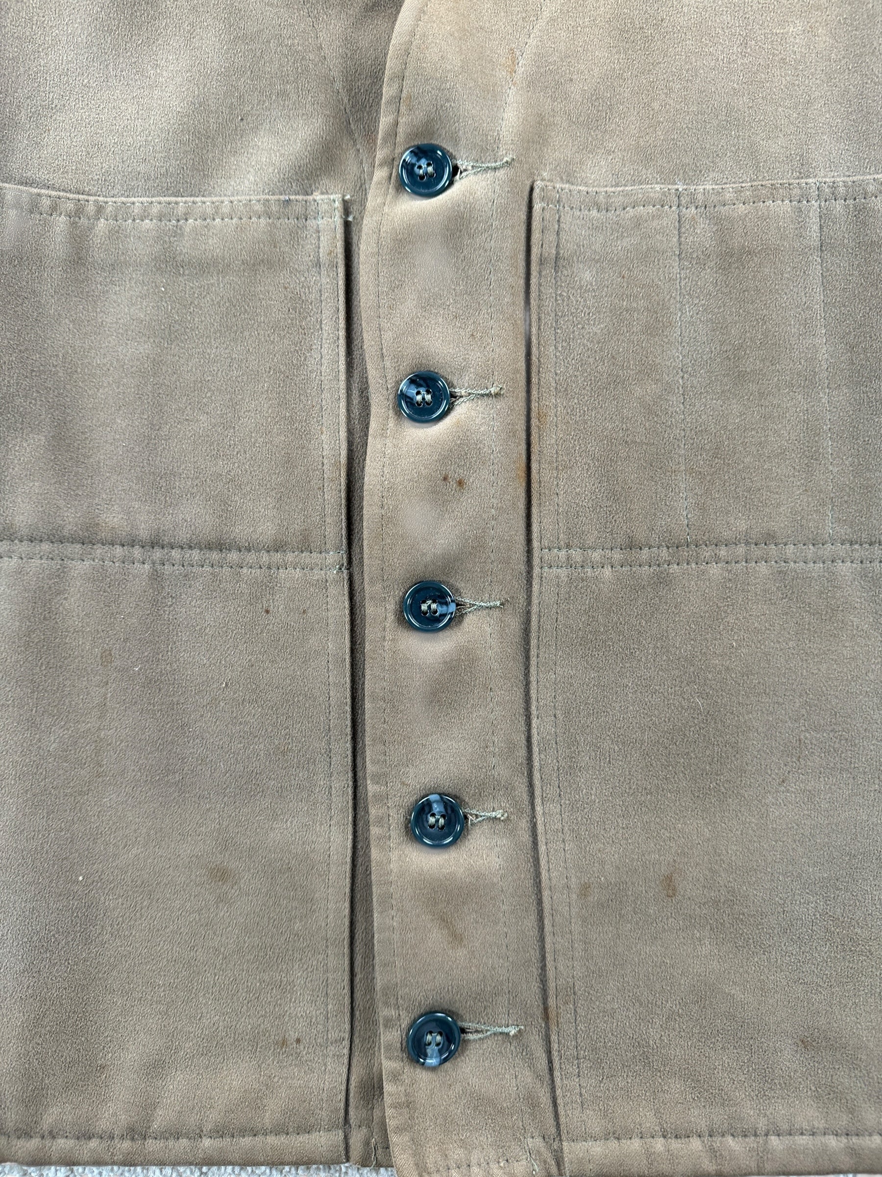 Buttons on Vintage Filson Moleskin Vest SZ 46