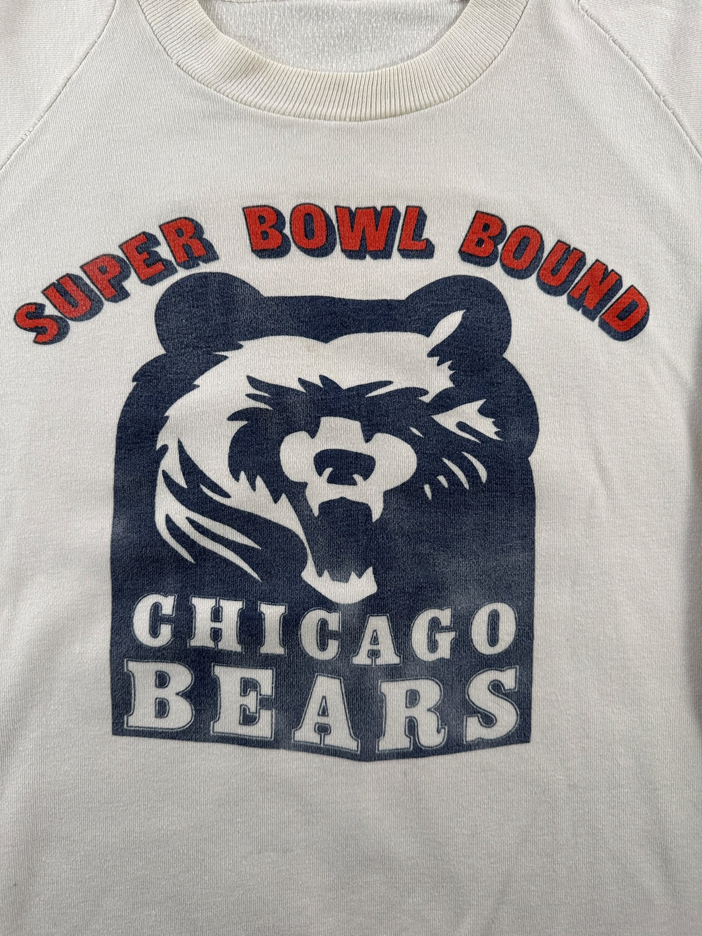 Graphic of Vintage Super Bowl 85 Chicago Bears Crewneck SZ S