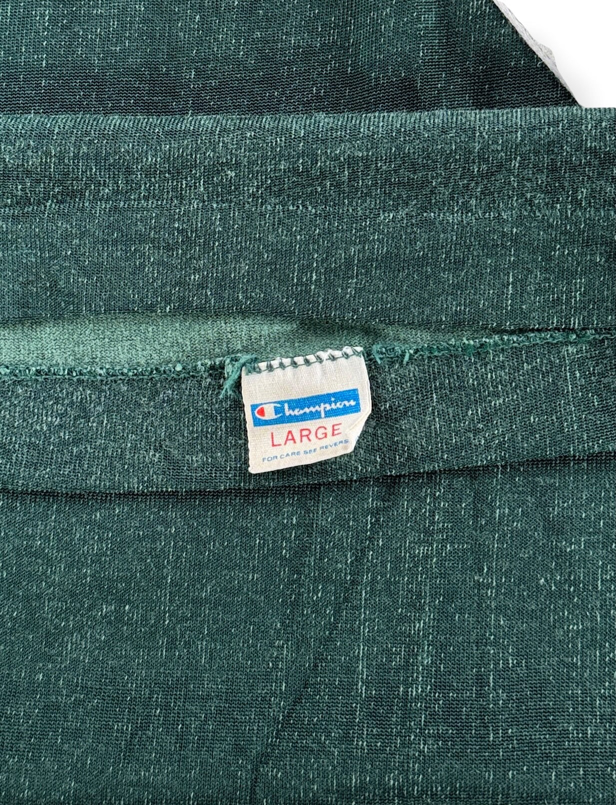 Size tag on Vintage Blue Bar Durene Crew Ringer Tee SZ L (Fits M)
