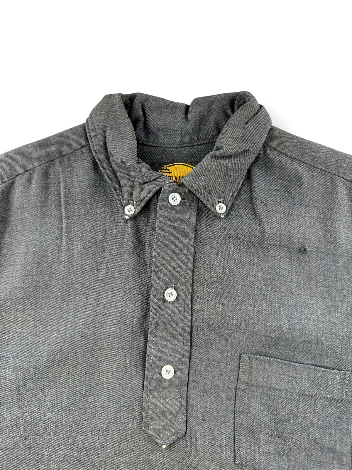 Collar on Vintage 1960s DaVinci Black Rayon Blend Popover Shirt SZ M