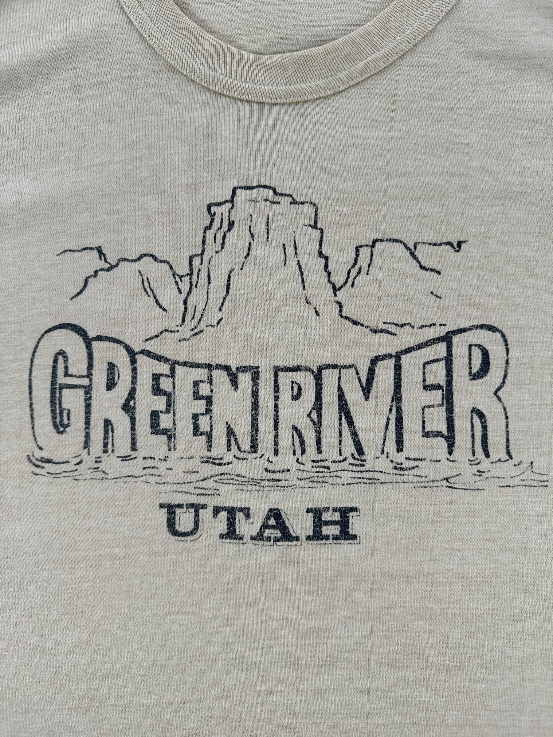 Front Graphic of Vintage Green River Utah Tee SZ S